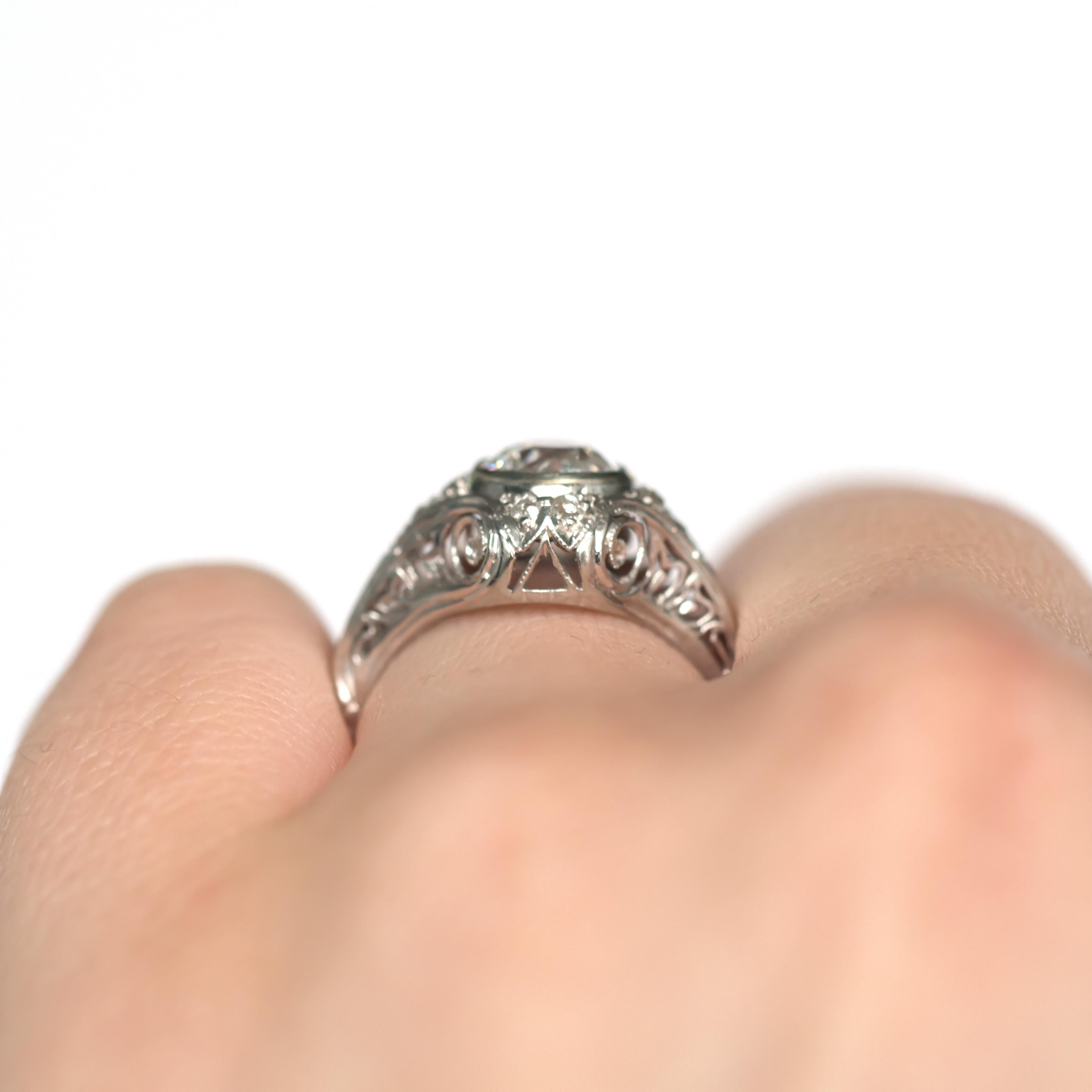 GIA Certified 1.03 Carat Diamond Platinum Engagement Ring For Sale 2