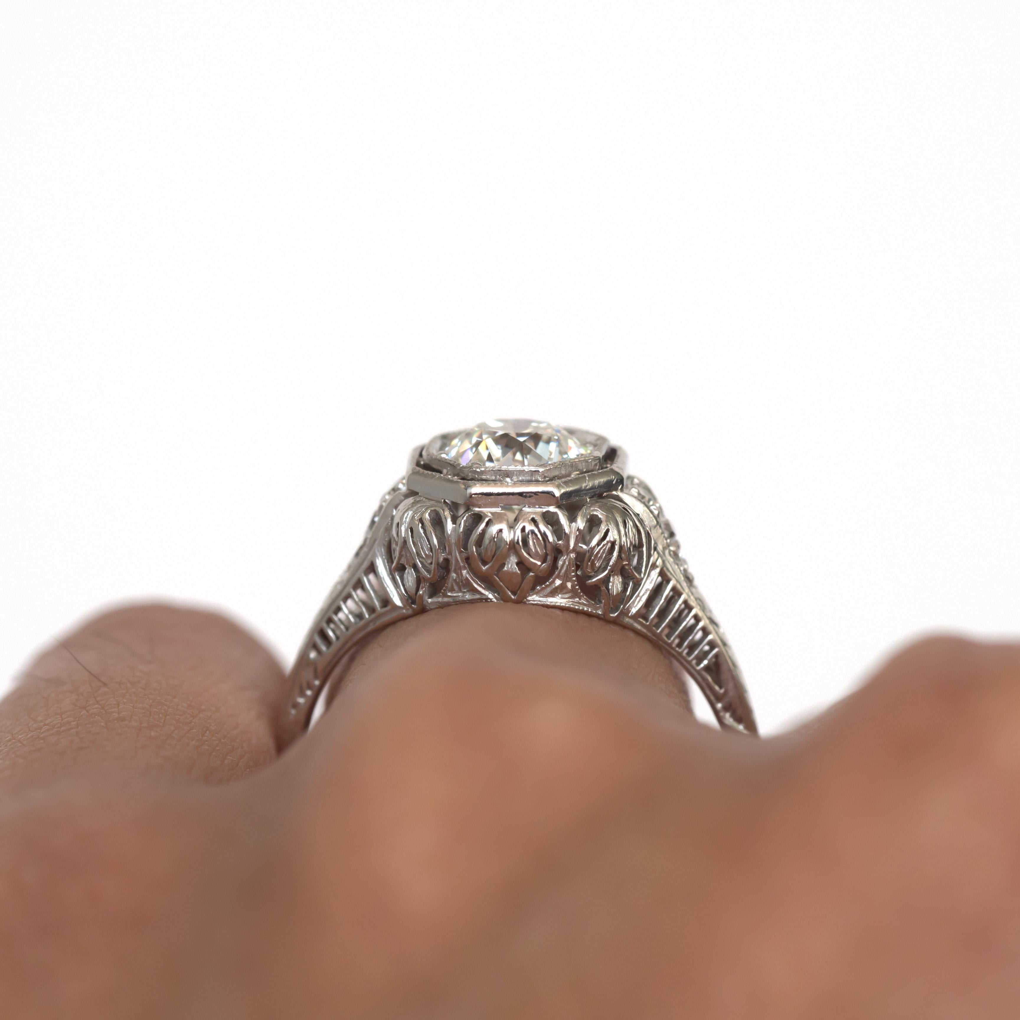 Bague de fiançailles en platine avec diamant de 1,03 carat certifié par le GIA en vente 3