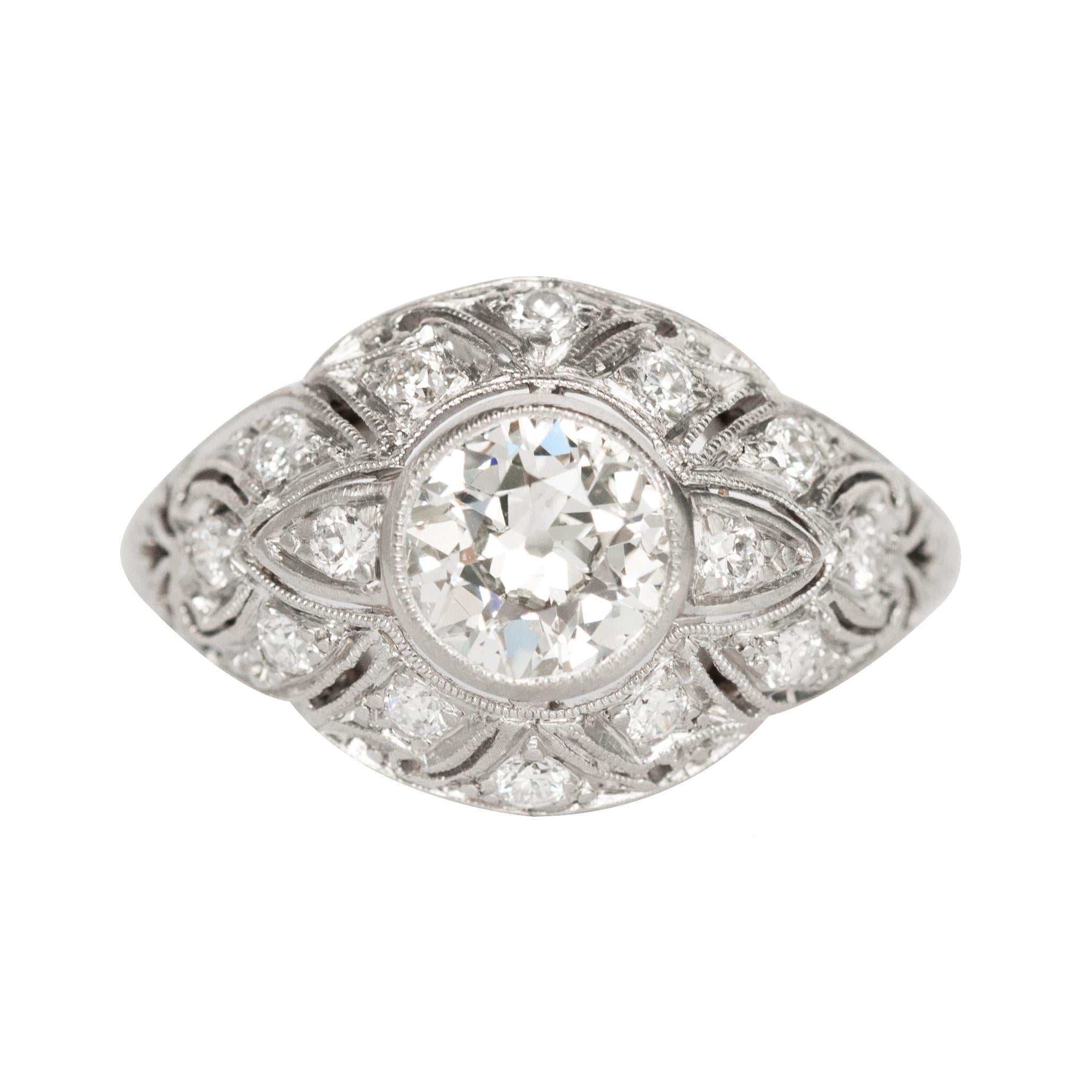 GIA Certified 1.03 Carat Diamond Platinum Engagement Ring For Sale