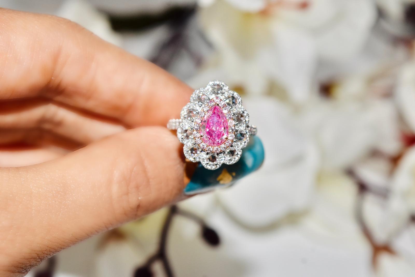 GIA Certified 1.03 Carat Faint Pinkish Brown I1 Clarity Diamond Ring In New Condition For Sale In บางรัก, TH