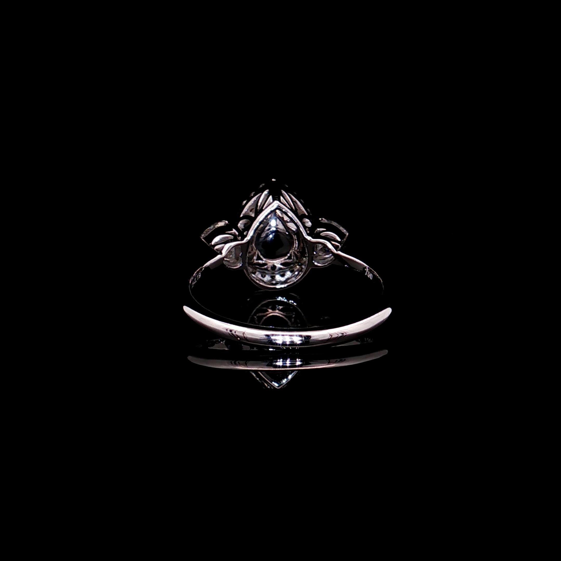 Taglio a goccia Anello con diamante SI1 certificato GIA da 1,03 carati Fancy Yellow Green in vendita