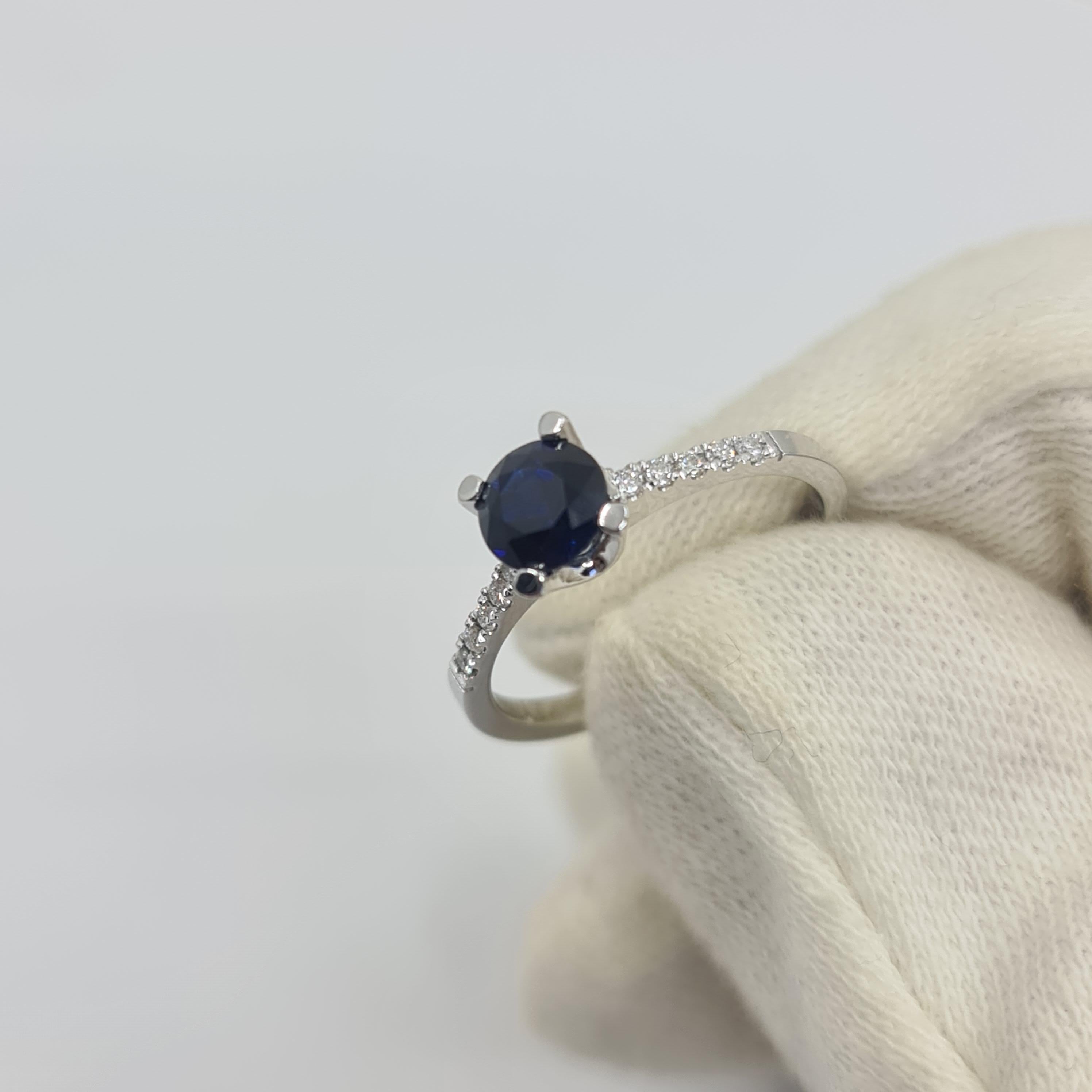 GIA Certified 1.03 Carat Natural, not heated, Sapphire and Diamonds Ring For Sale 7