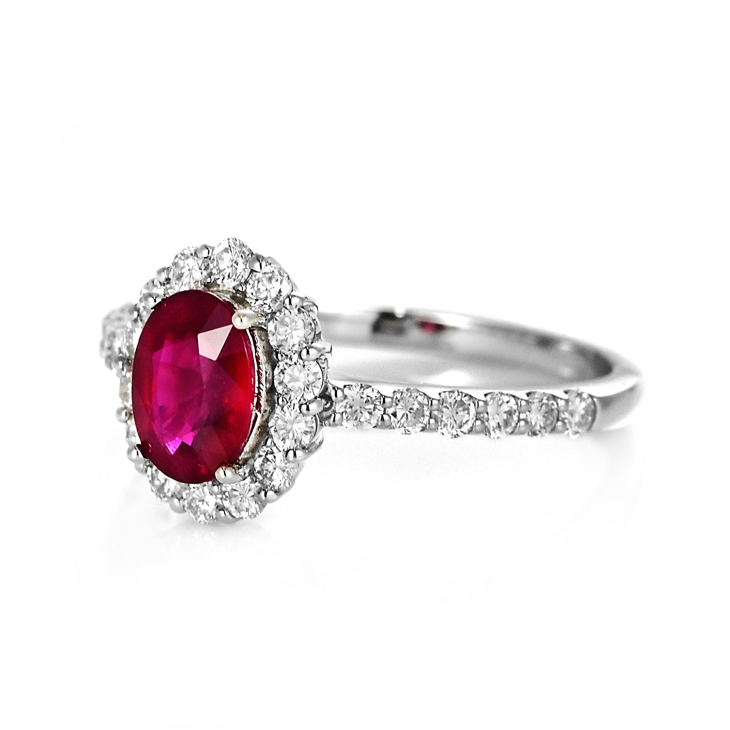 Modern GIA Certified 1.03 Carat Pigeon's Blood Red Burmese Ruby Ring Made in Platinum For Sale