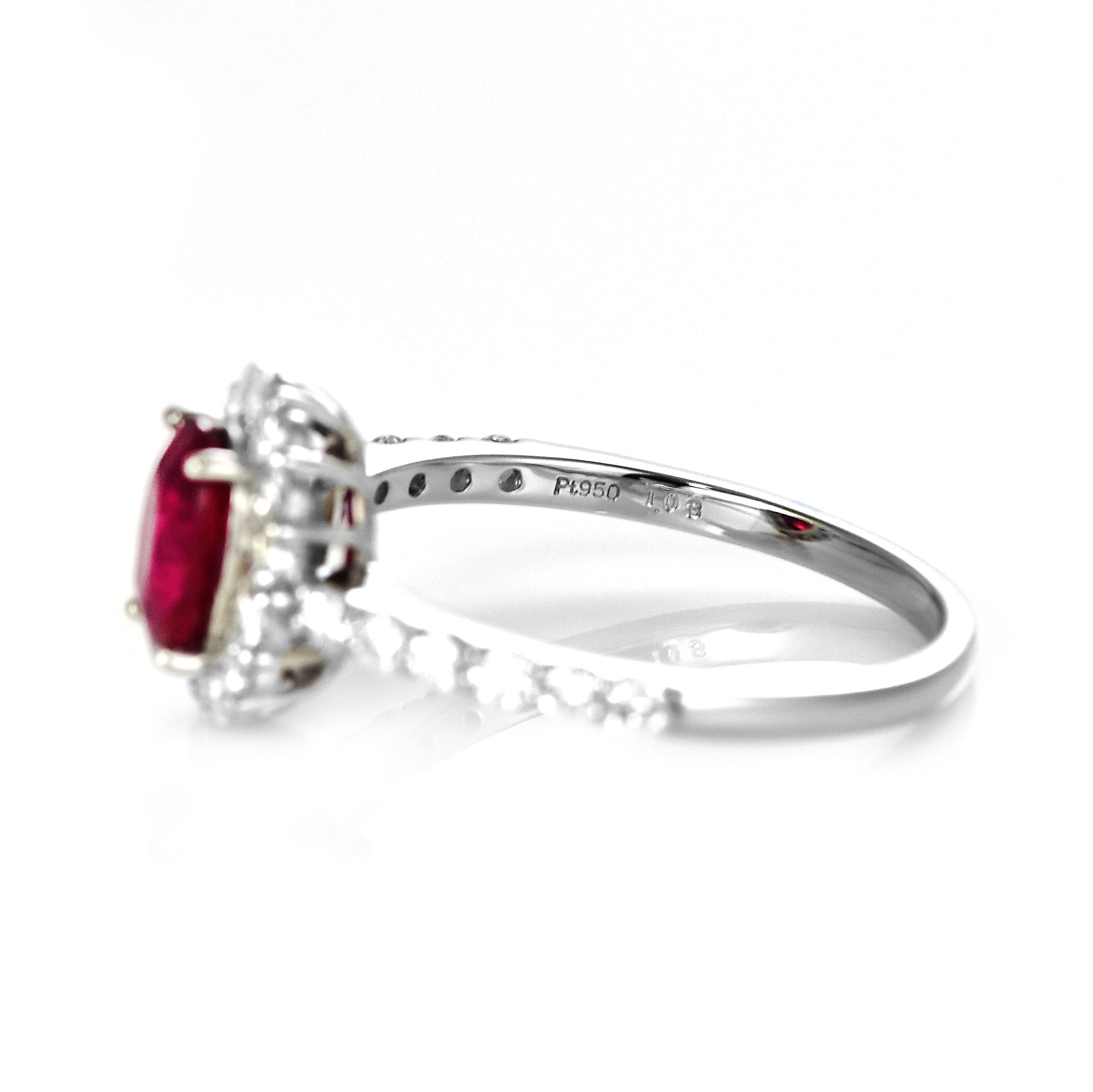 GIA Certified 1.03 Carat Pigeon's Blood Red Burmese Ruby Ring Made in Platinum For Sale 1