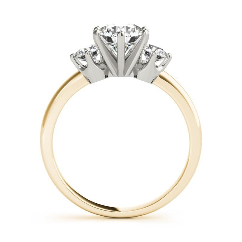 Anello con diamante rotondo a tre pietre in oro giallo 18 carati certificato GIA da 1,03 carati In condizioni Nuovo in vendita a New York, NY
