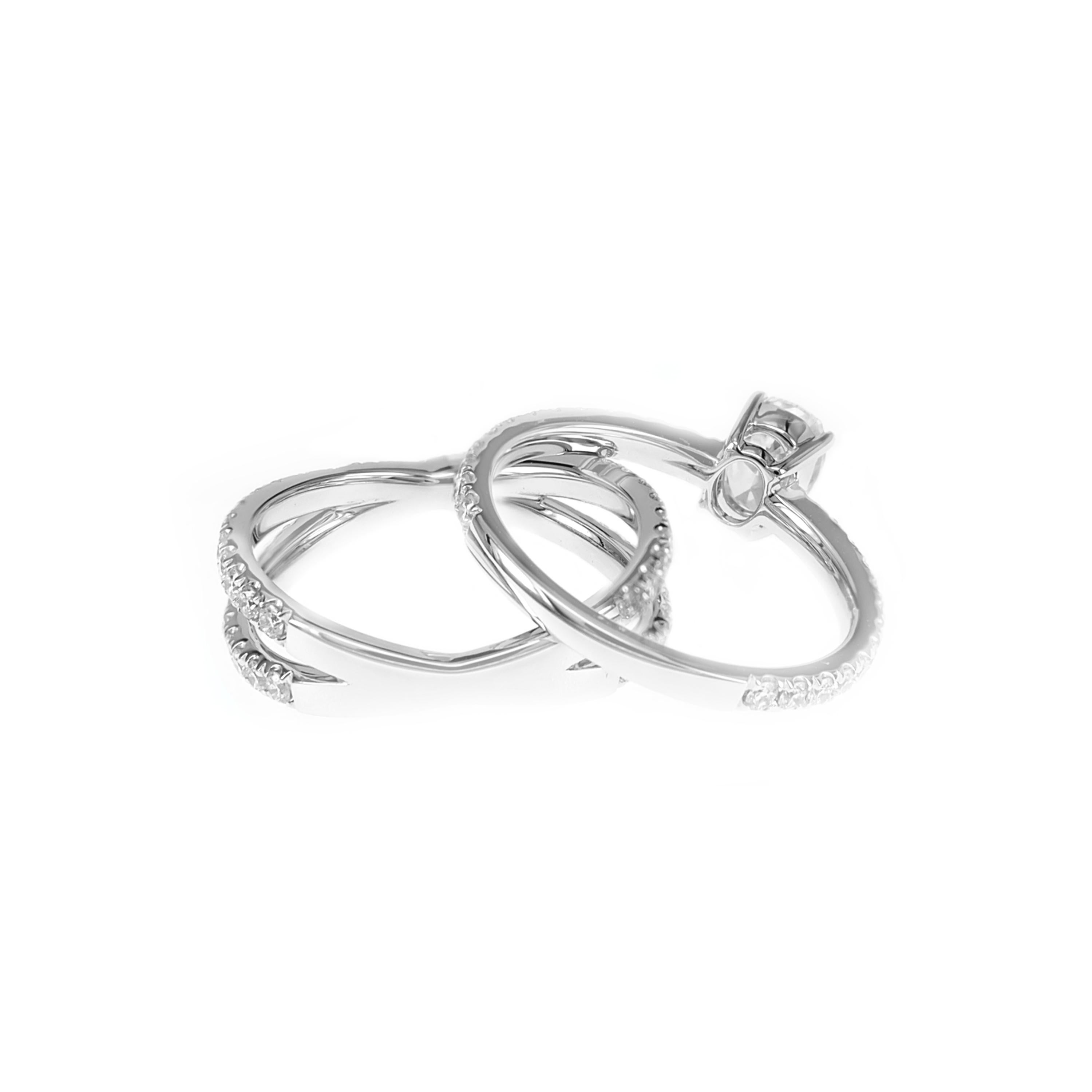 GIA zertifizierter 1,03 Karat weißer Diamant Oval Solitär Hochzeit Braut Ring (Ovalschliff) im Angebot