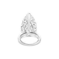 Anello solitario in platino con diamante a forma di pera da 10,32 carati certificato GIA