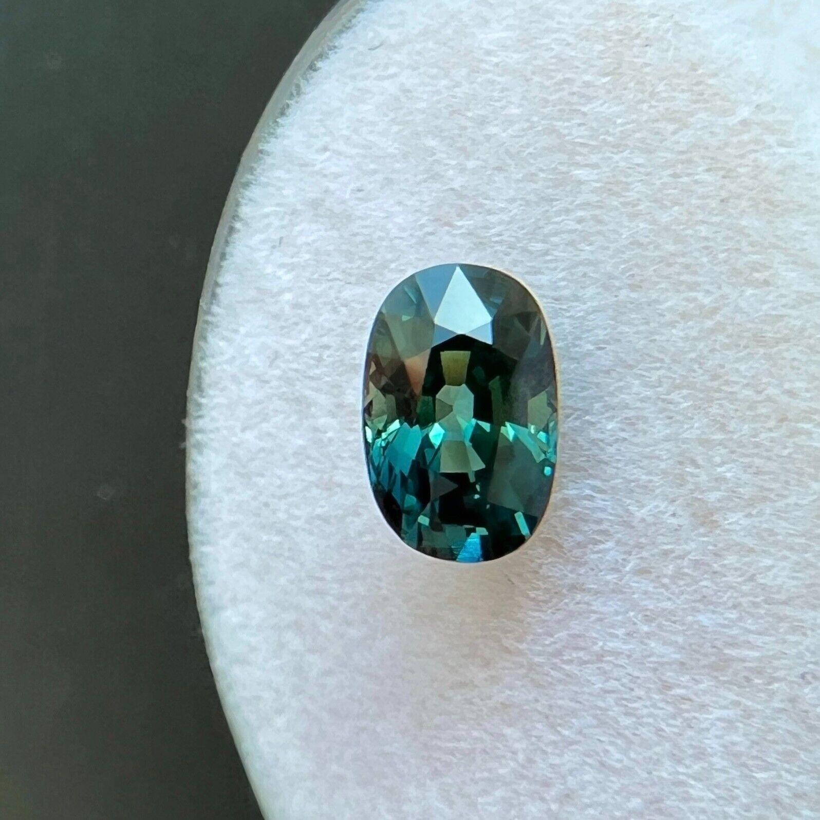 Oval Cut GIA Certified 1.03Ct Sapphire Natural Vivid Green Blue Untreated 6.8X4.3Mm IF For Sale