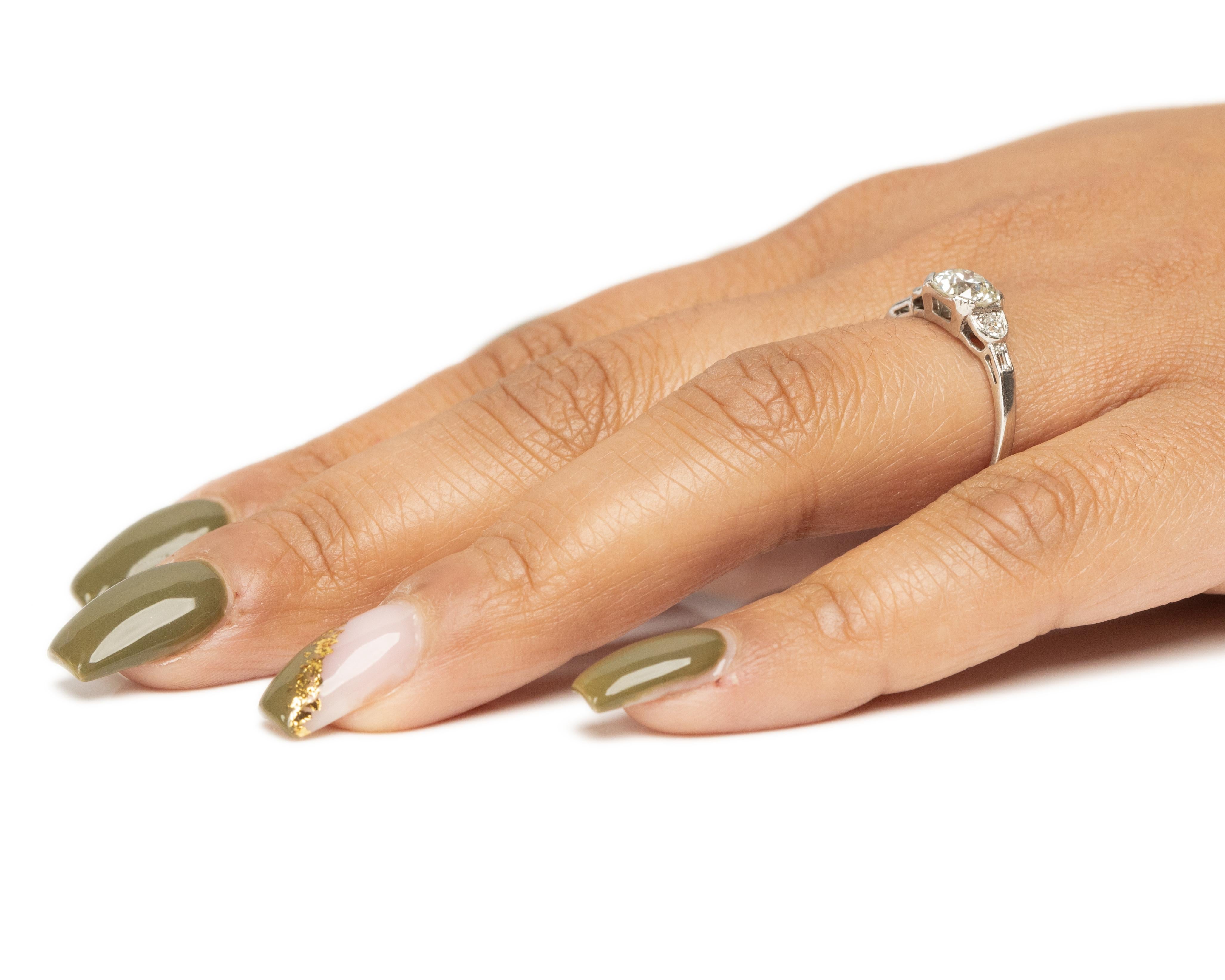 GIA Certified 1.04 Carat Art Deco Diamond Platinum Engagement Ring For Sale 2