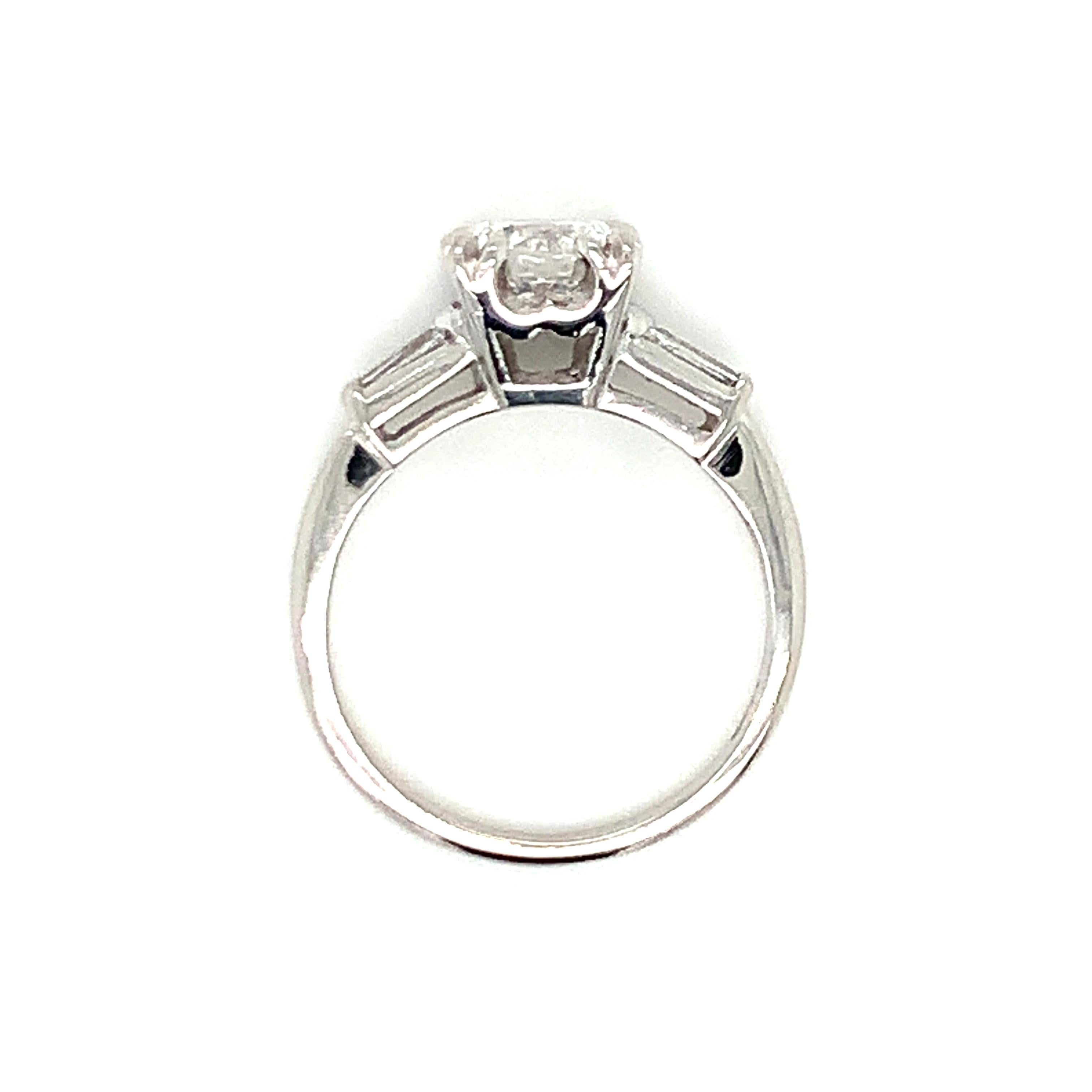 Round Cut GIA Certified 1.04 Carat Diamond Platinum Engagement Ring For Sale