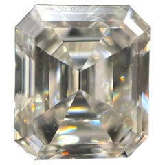 GIA Certified 1.04 Carat Emerald Cut I Color VS2 Clarity Natural Diamond