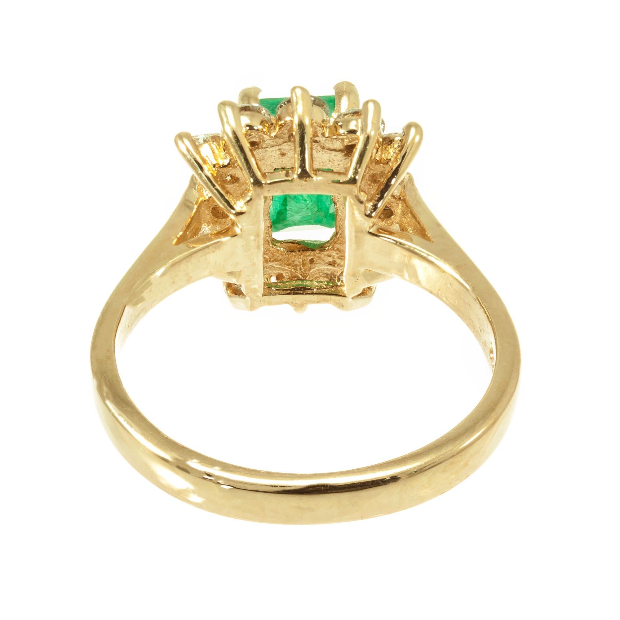 GIA Certified 1.04 Carat Emerald Diamond Halo Yellow Gold Engagement Ring In Excellent Condition In Stamford, CT