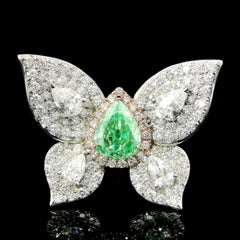 GIA Certified 1.04 Carat Fancy Light Yellowish Green SI1 Clarity Diamond ring