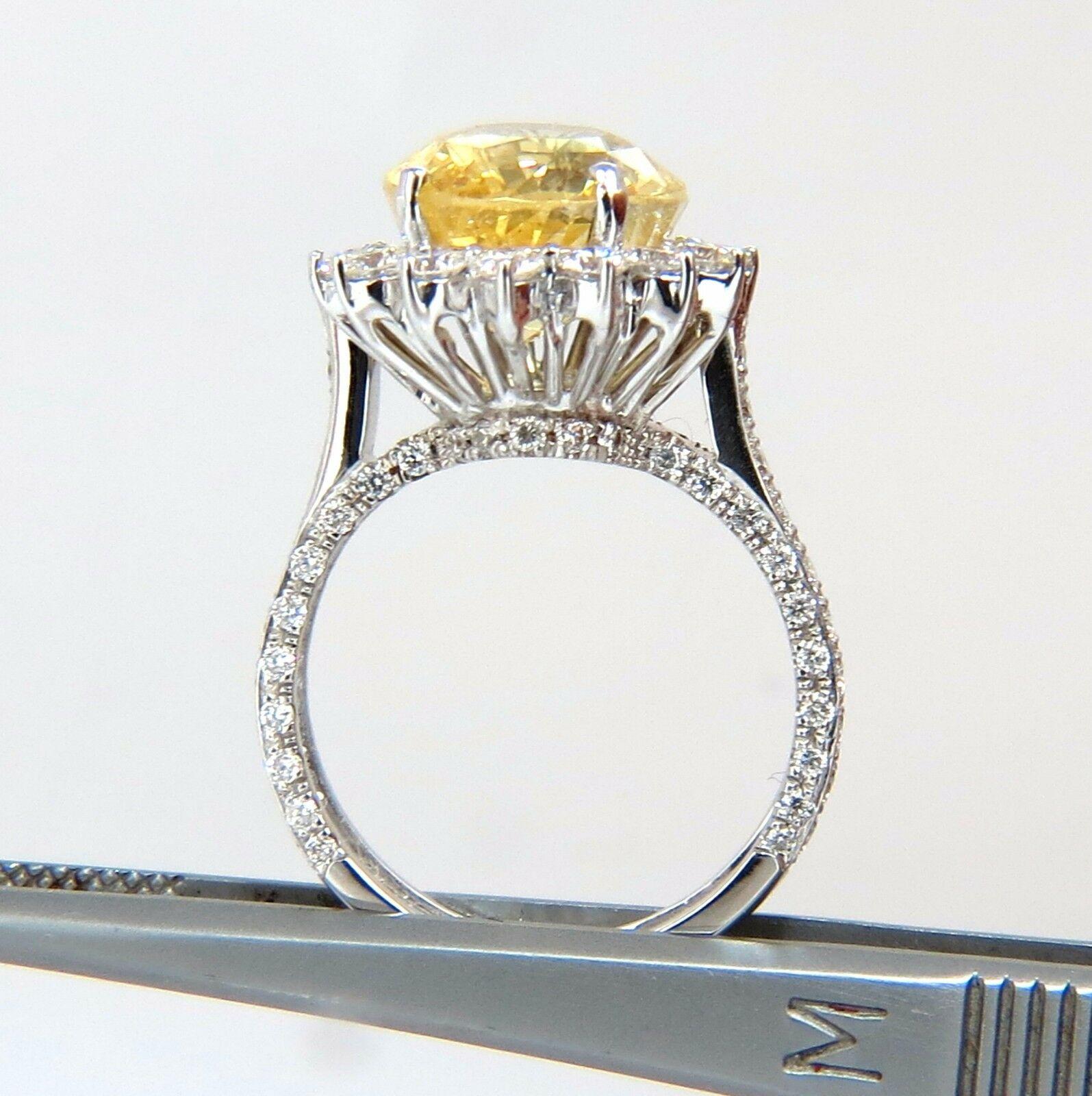 GIA Certified 10.40ct Natural No Heat Yellow Sapphire diamonds ring 18kt Canary In New Condition In New York, NY