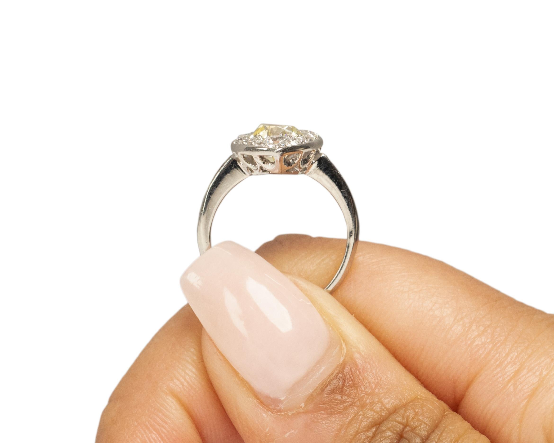 GIA Certified 1.05 Carat Art Deco Diamond Platinum Engagement Ring For Sale 3