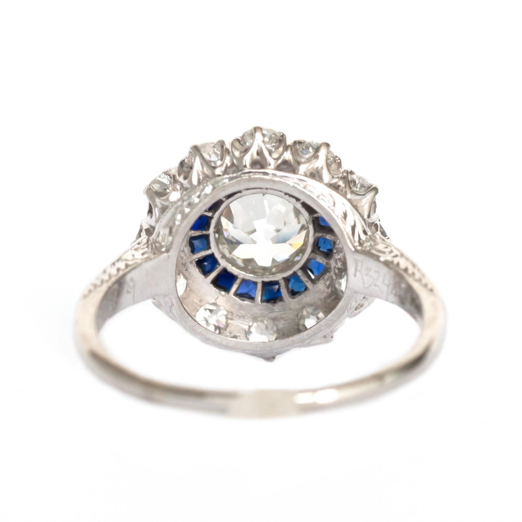 GIA Certified 1.05 Carat Diamond Platinum Engagement Ring In Good Condition For Sale In Atlanta, GA