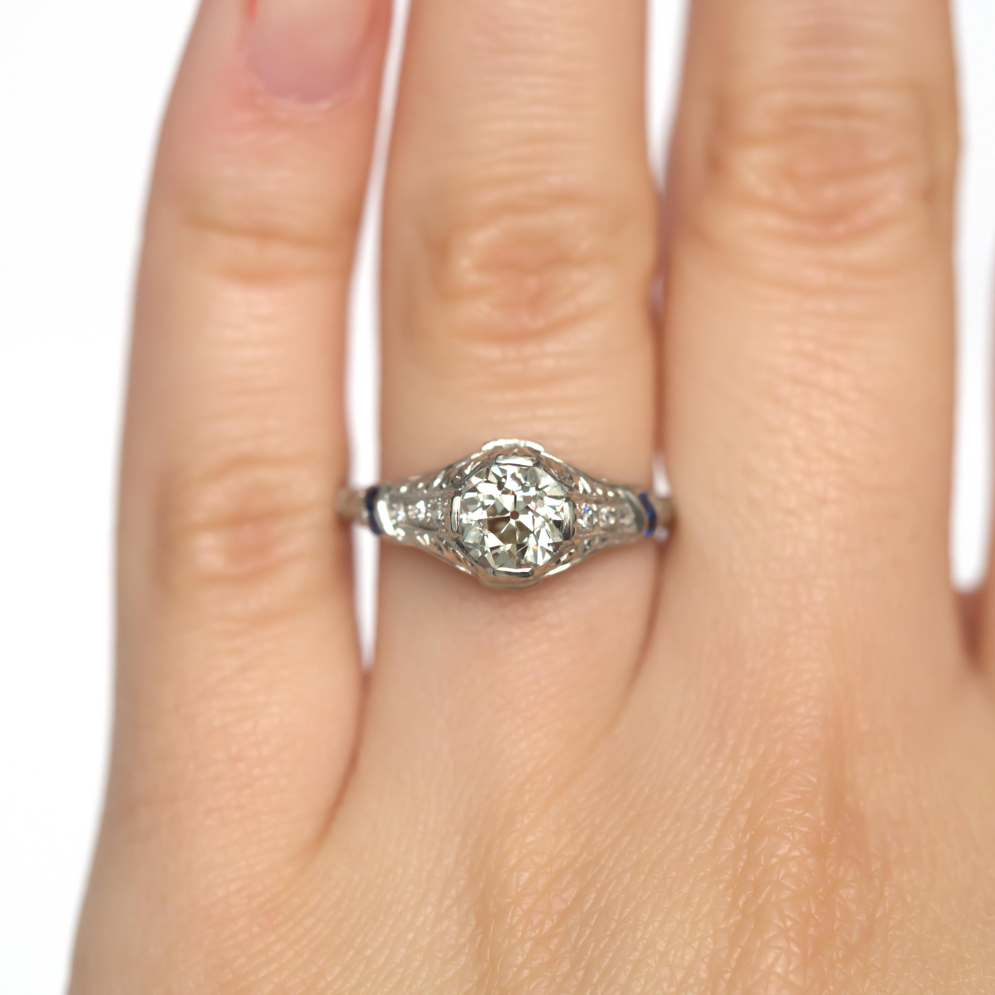 Women's or Men's GIA Certified 1.05 Carat Diamond Platinum Engagement Ring For Sale