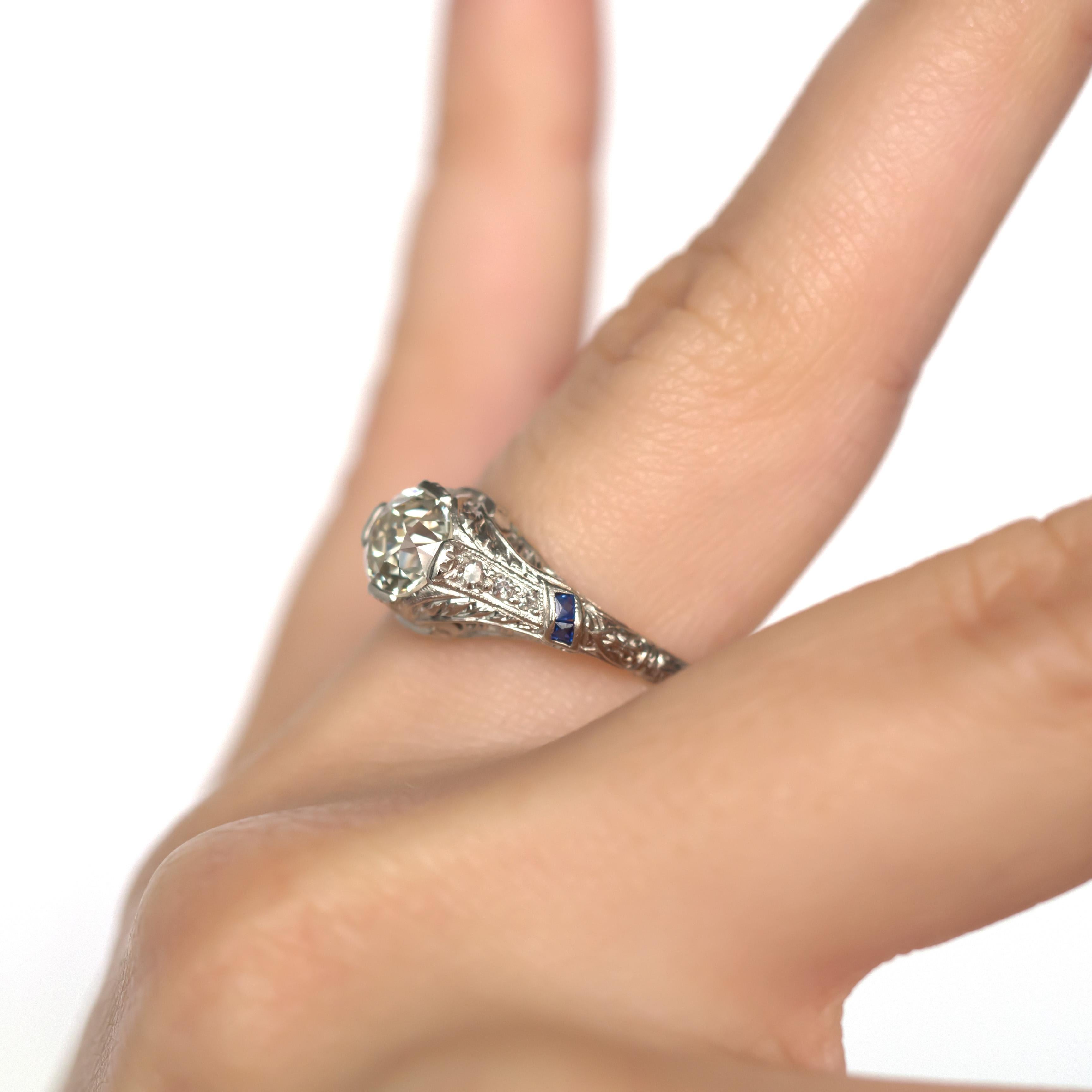GIA Certified 1.05 Carat Diamond Platinum Engagement Ring For Sale 1