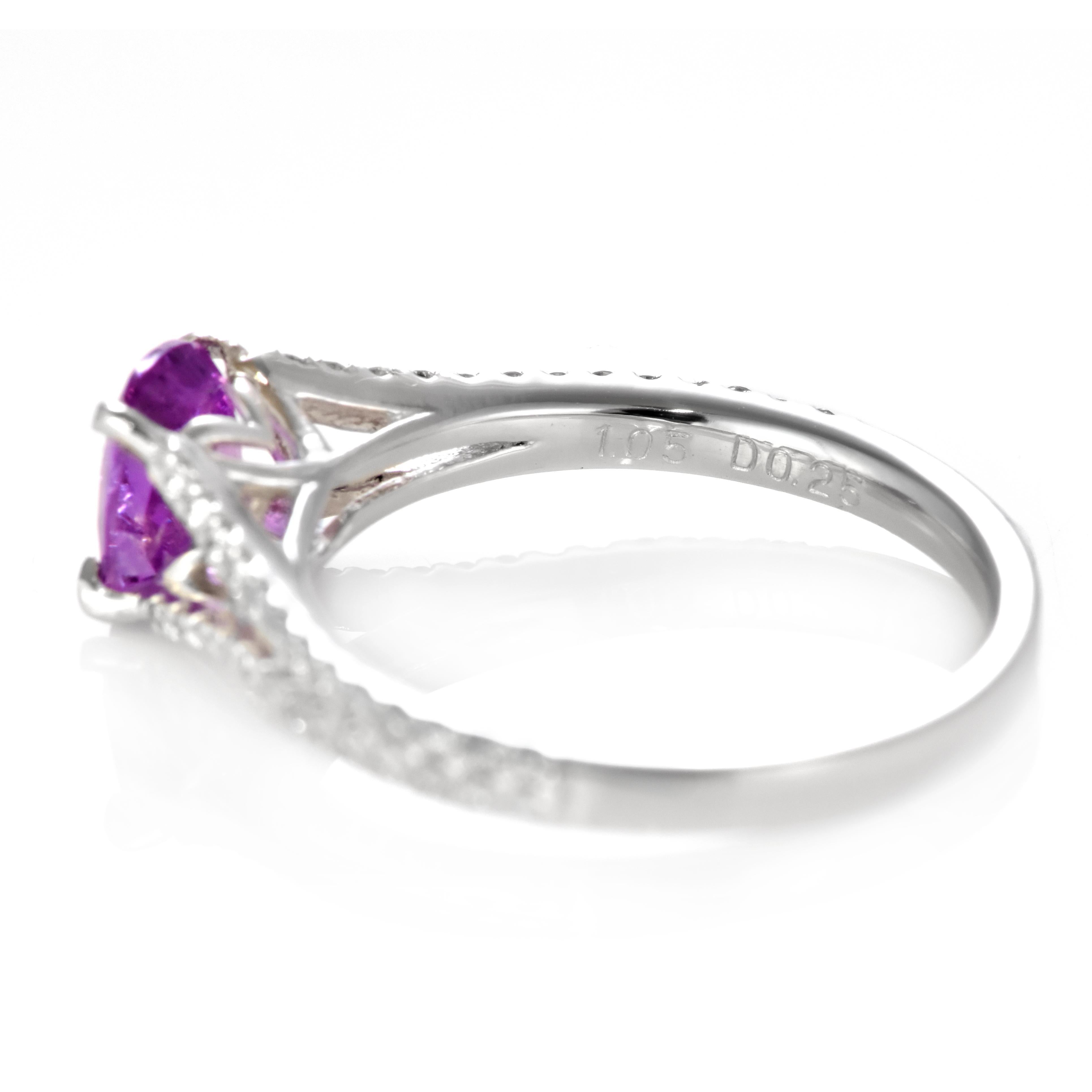 Anello con zaffiro rosa e diamante non riscaldato certificato GIA da 1,05 carati in platino in vendita 5