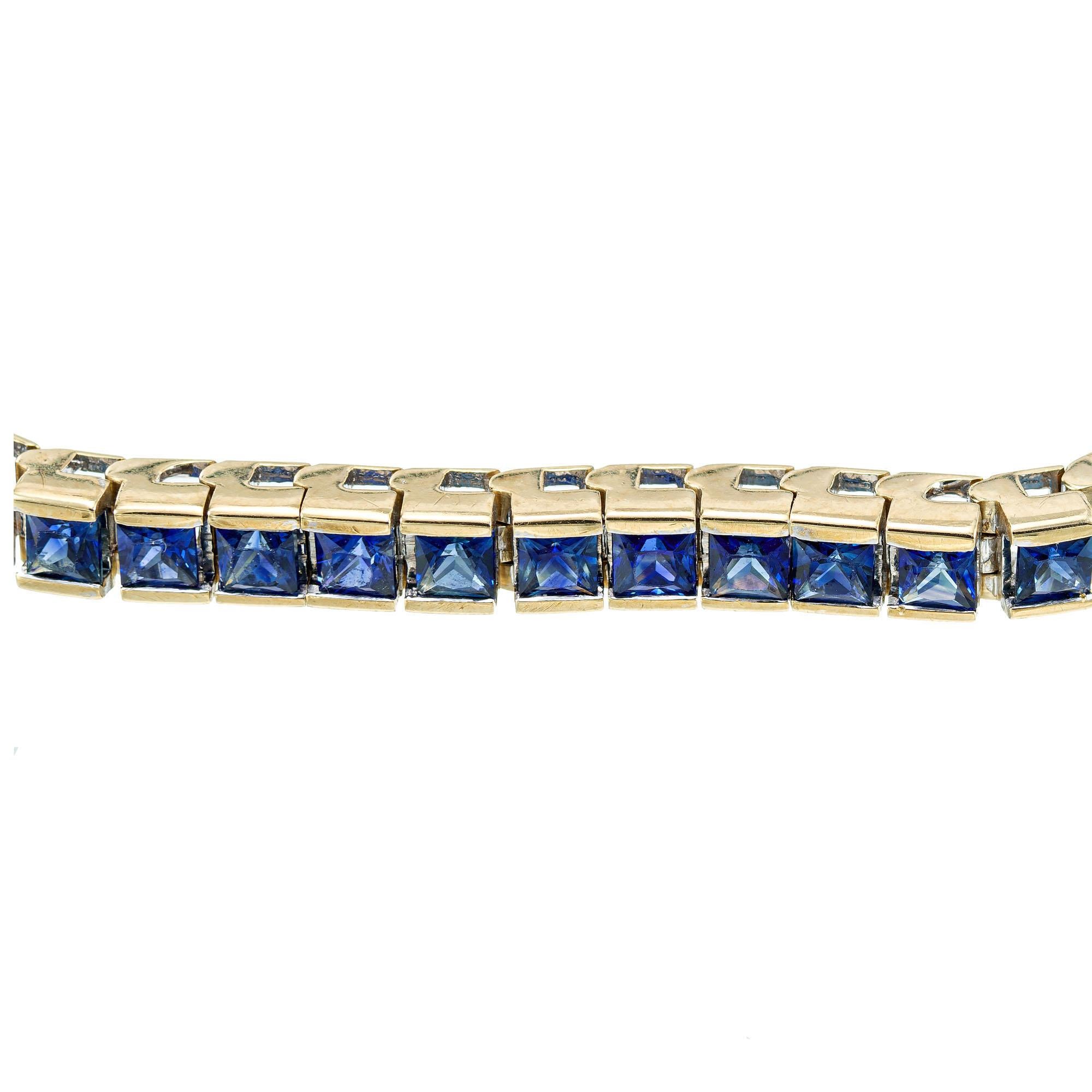 Women's GIA Certified 10.50 Carat Blue Sapphire Yellow Gold Bracelet For Sale