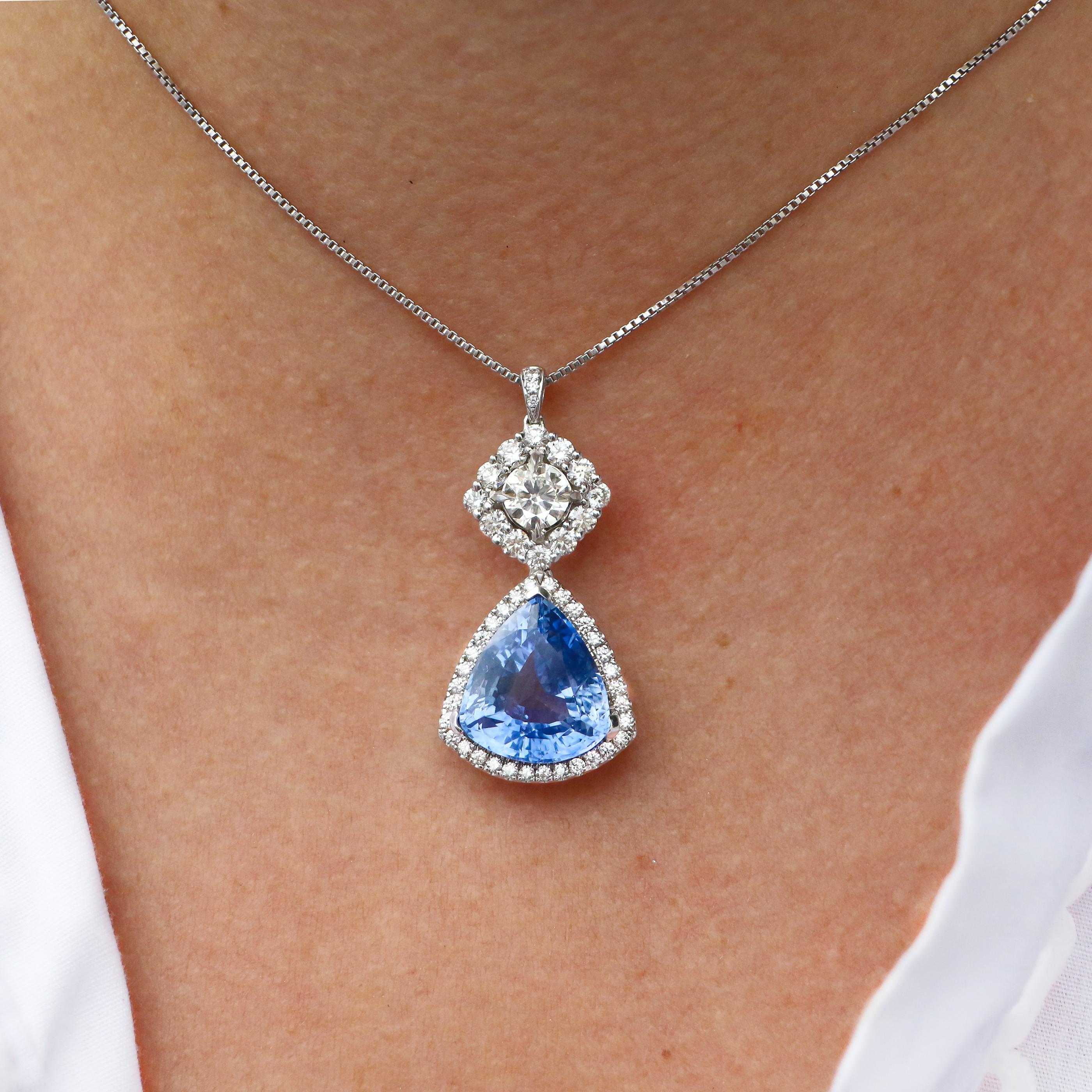 Women's GIA Certified 10.50 Carat Sapphire Pendant