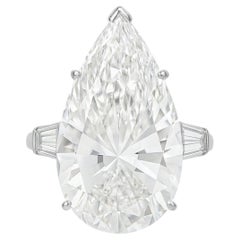 Bague en platine certifiée GIA de 10,50 carats de type IIa, taille poire, diamant Golconda