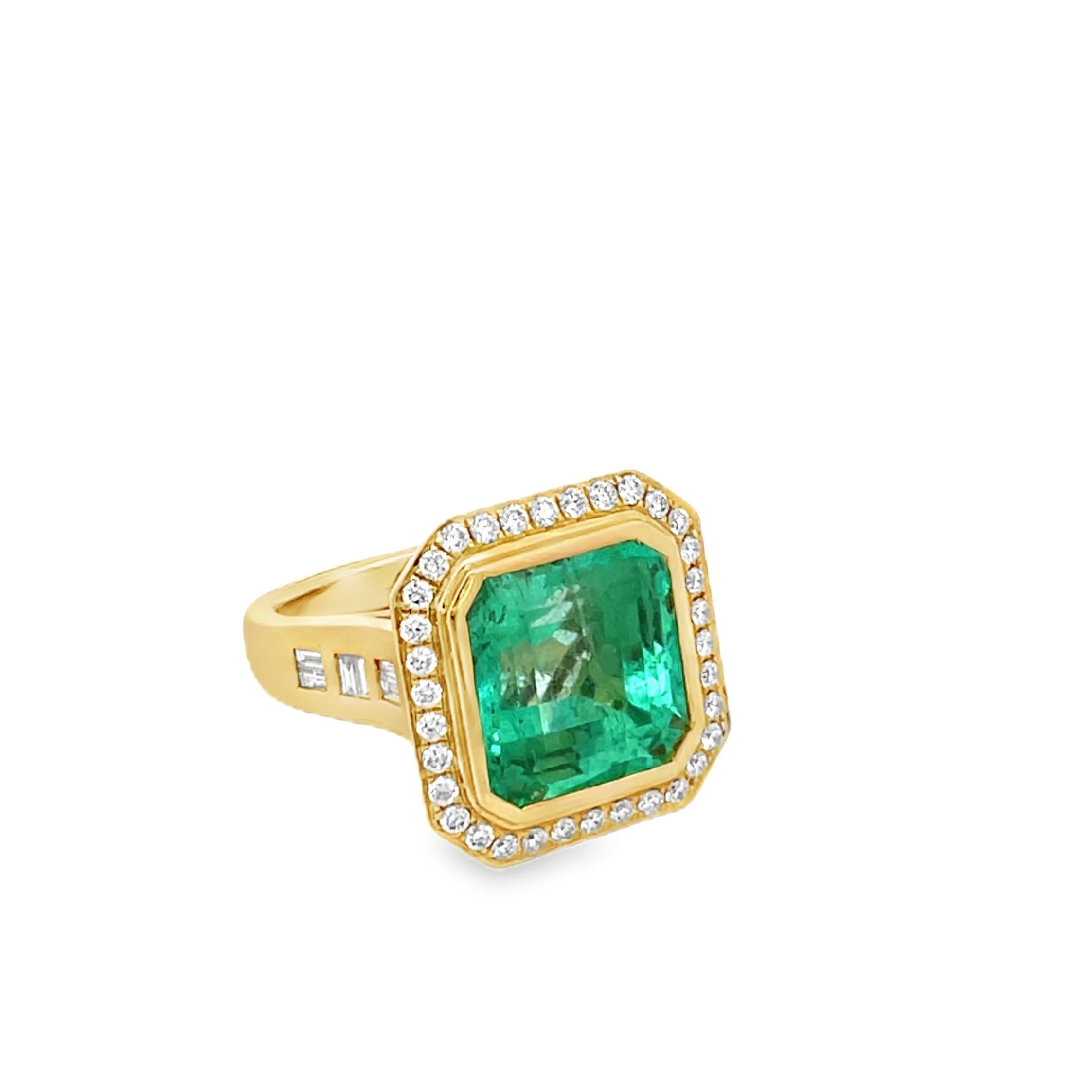 anillo esmeralda