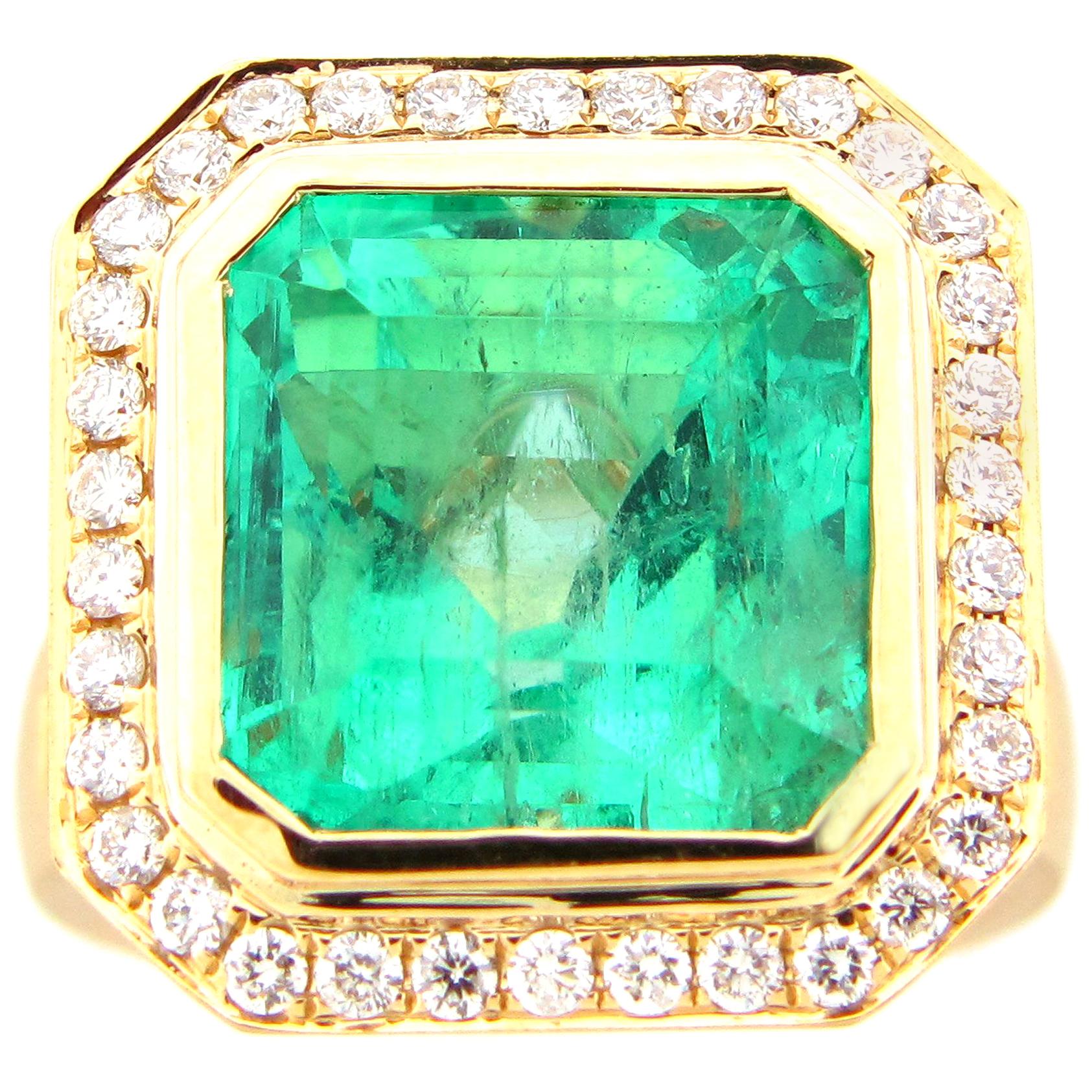 GIA Certified 10.51 Carat Colombian Emerald and Diamond Cocktail Ring