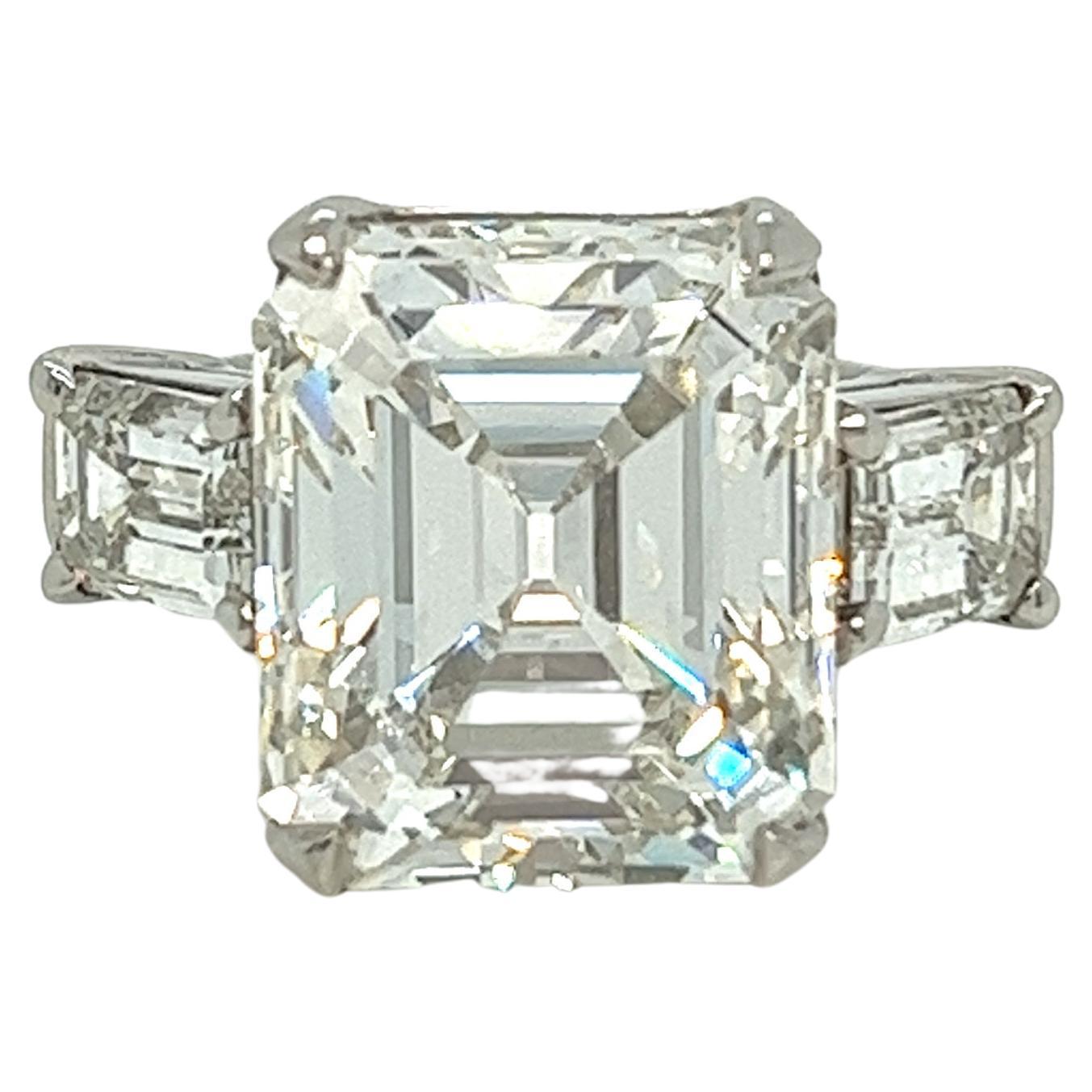 GIA Certified 10.58 ct. Emerald Cut I VS1 Mid-Century Engagement Ring For Sale