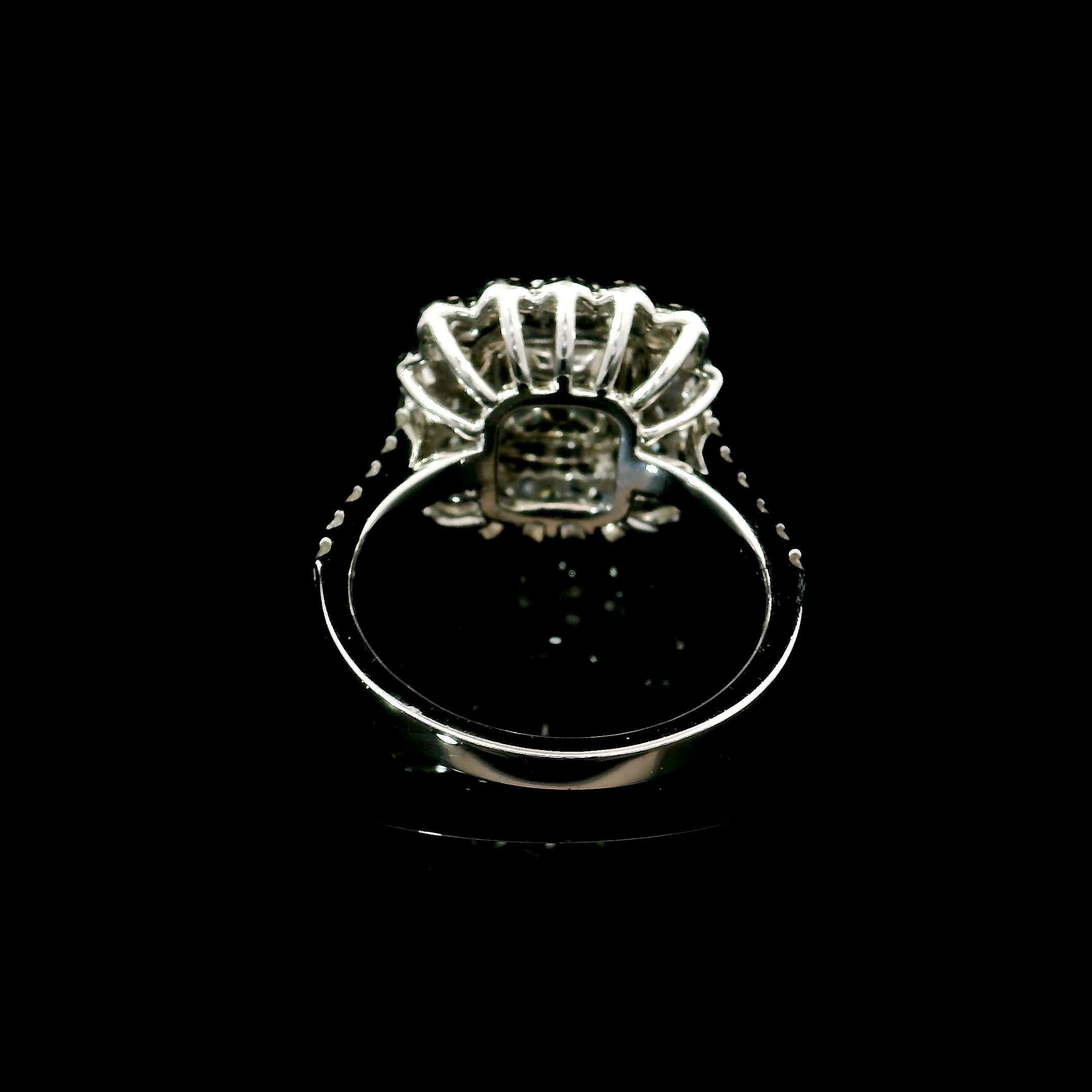 Women's or Men's GIA Certified 1.06 Carat Fancy Yellow Green VS2 Clarity Diamond Ring For Sale