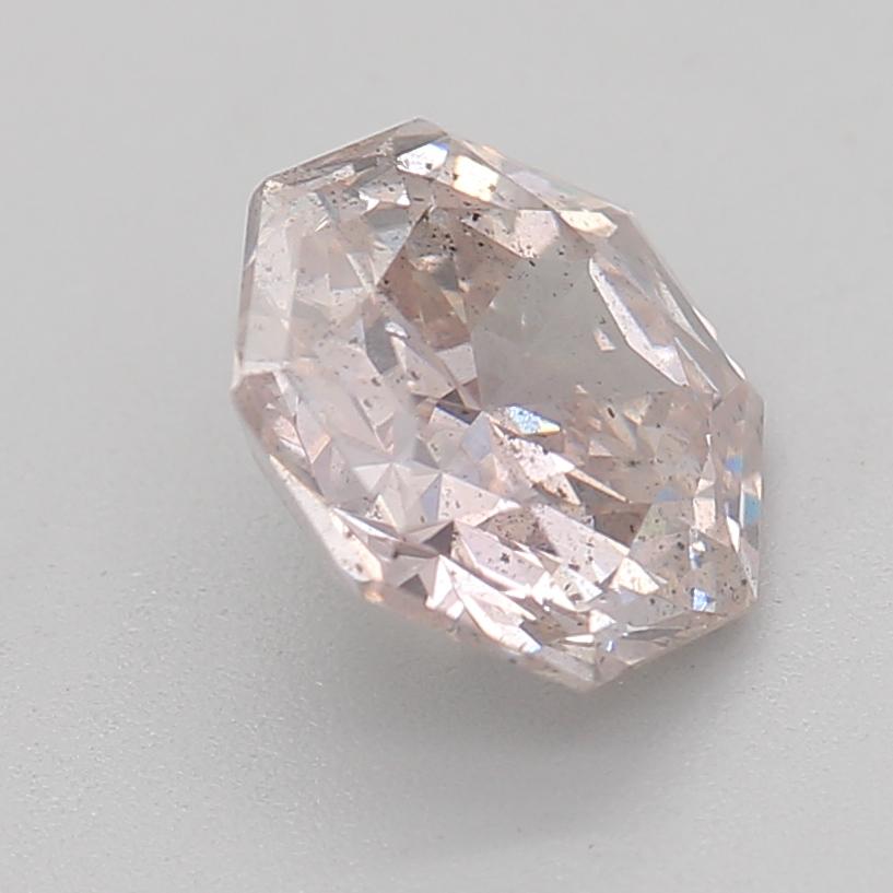 Diamant rose clair de 1,06 carat de pureté SI2 certifié par le GIA Unisexe en vente