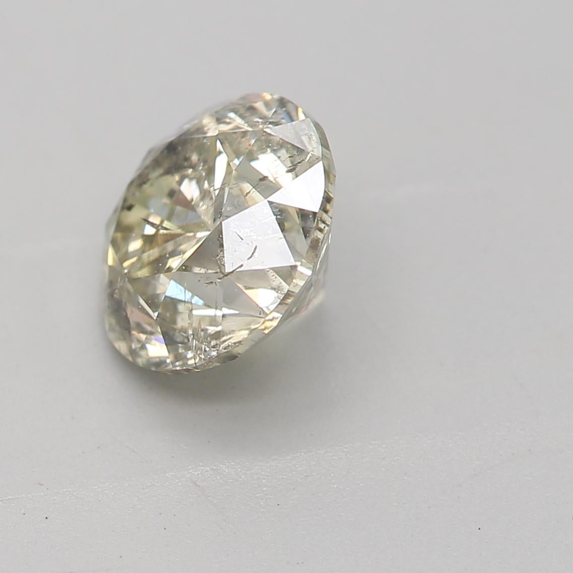 Taglio rotondo Diamante certificato GIA da 1,06 carati con colore Q - R e chiarezza I2 in vendita