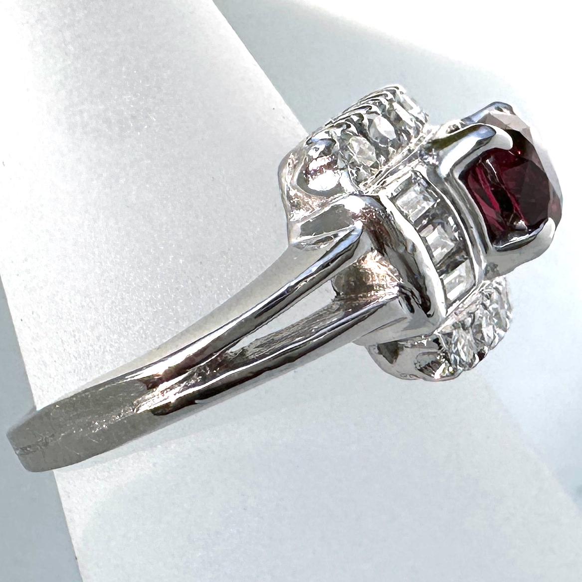 GIA-Certified 1.06 Carat Ruby in Deco-Era Platinum Ring with 0.7 Carats Diamonds For Sale 2