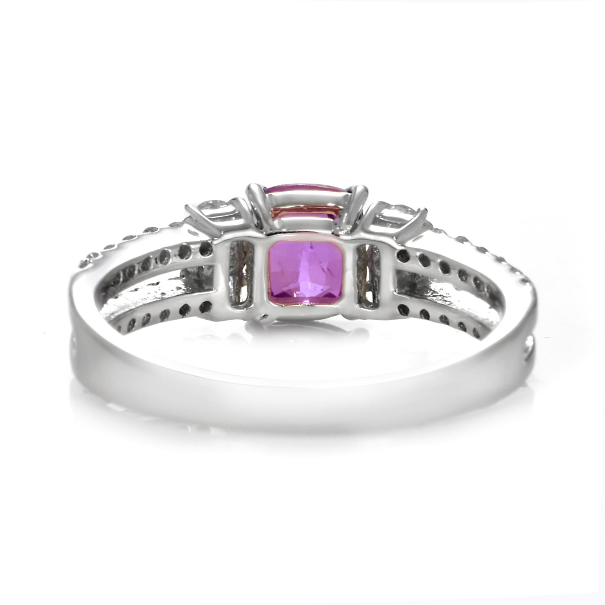 GIA Certified 1.06 Carat Unheated Pink Sapphire & Diamond Ring Made in Platinum For Sale 2