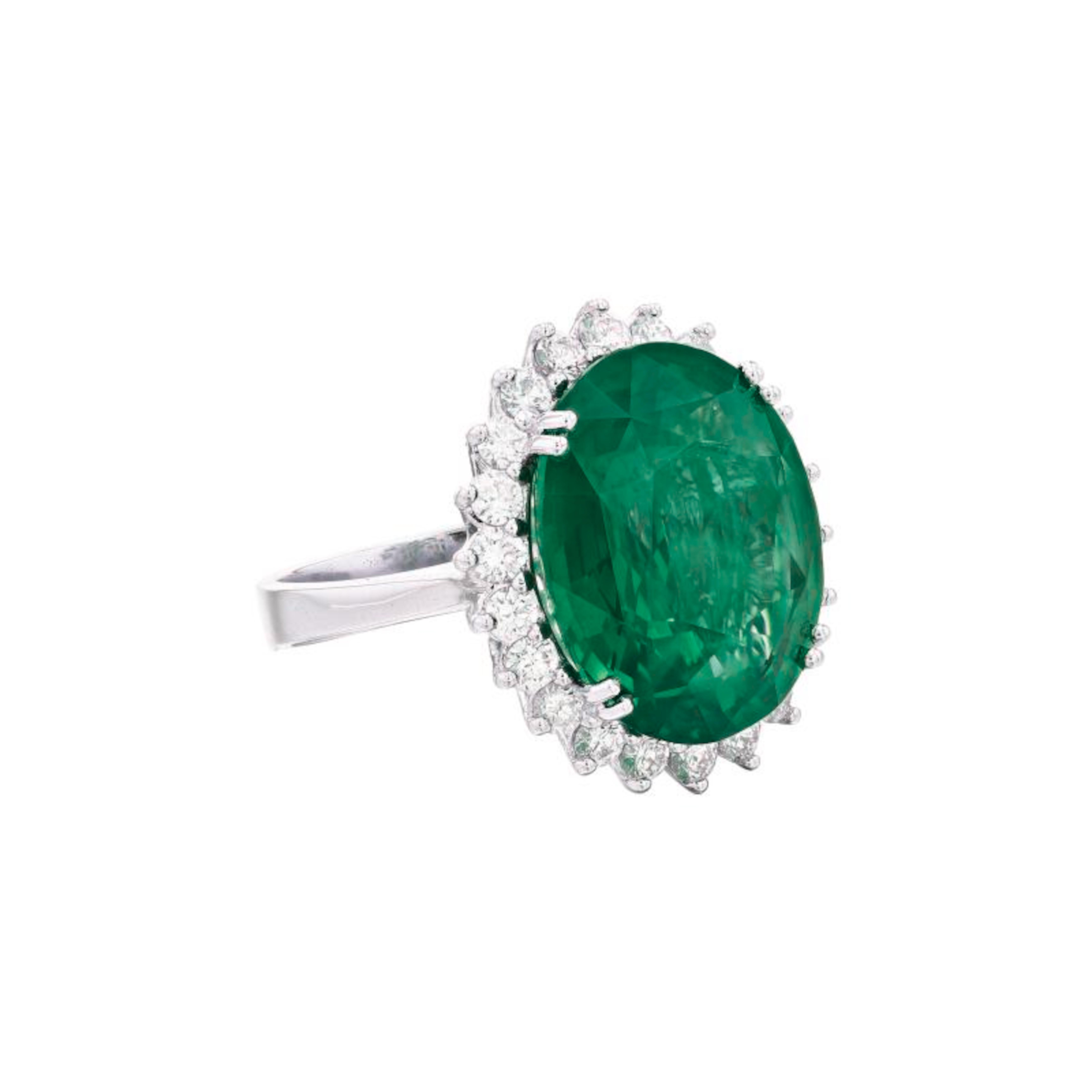 Scopri il fascino squisito degli smeraldi dello Zambia, rinomati per la loro saturazione ineguagliabile e la loro luminosità vellutata, una vera meraviglia della natura. 

Scopri l'eleganza senza tempo di questo smeraldo minore che pesa ben 10,64
