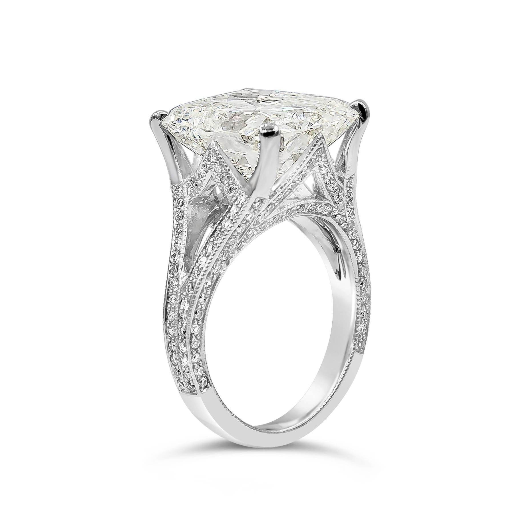 Roman Malakov Verlobungsring mit GIA-zertifiziertem 10,65 Karat Diamant im Strahlenschliff (Moderne) im Angebot