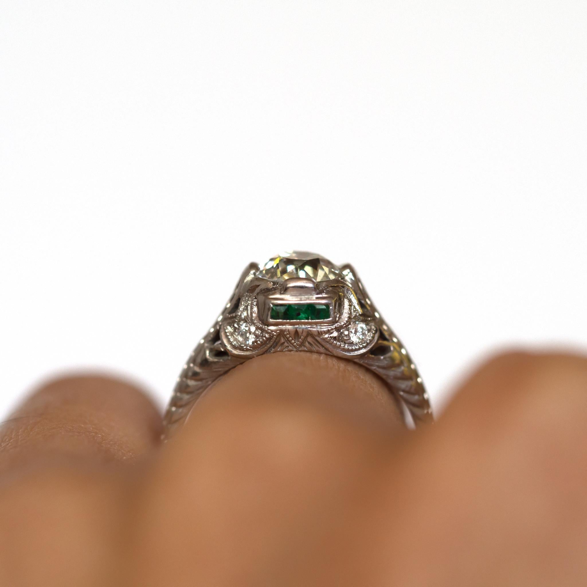 GIA Certified 1.07 Carat Diamond Platinum Engagement Ring For Sale 4