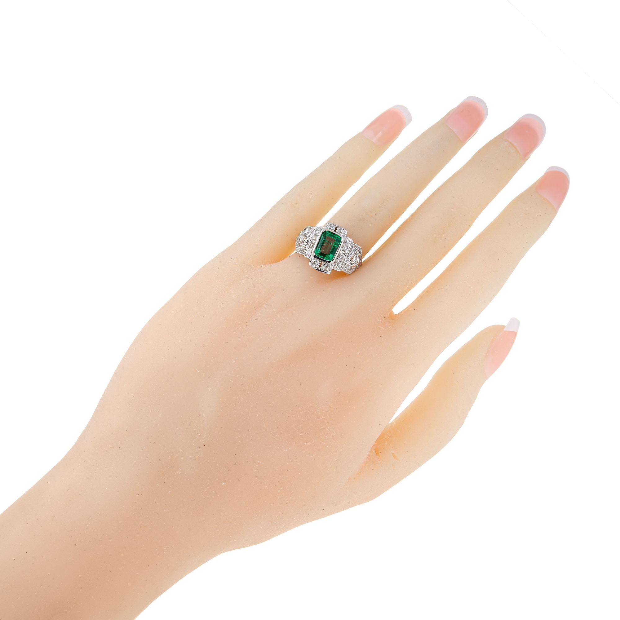 GIA Certified 1.07 Carat Emerald Diamond Platinum Art Deco Ring  3