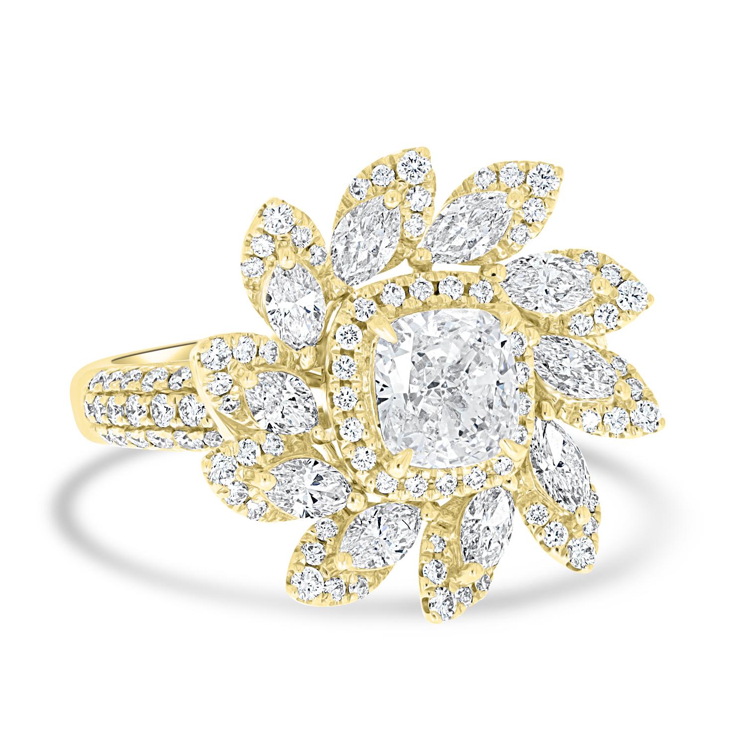 GIA Certified 1.07ct E (Colorless) VS2 Natural Diamond Floral Ring In New Condition For Sale In New York, NY