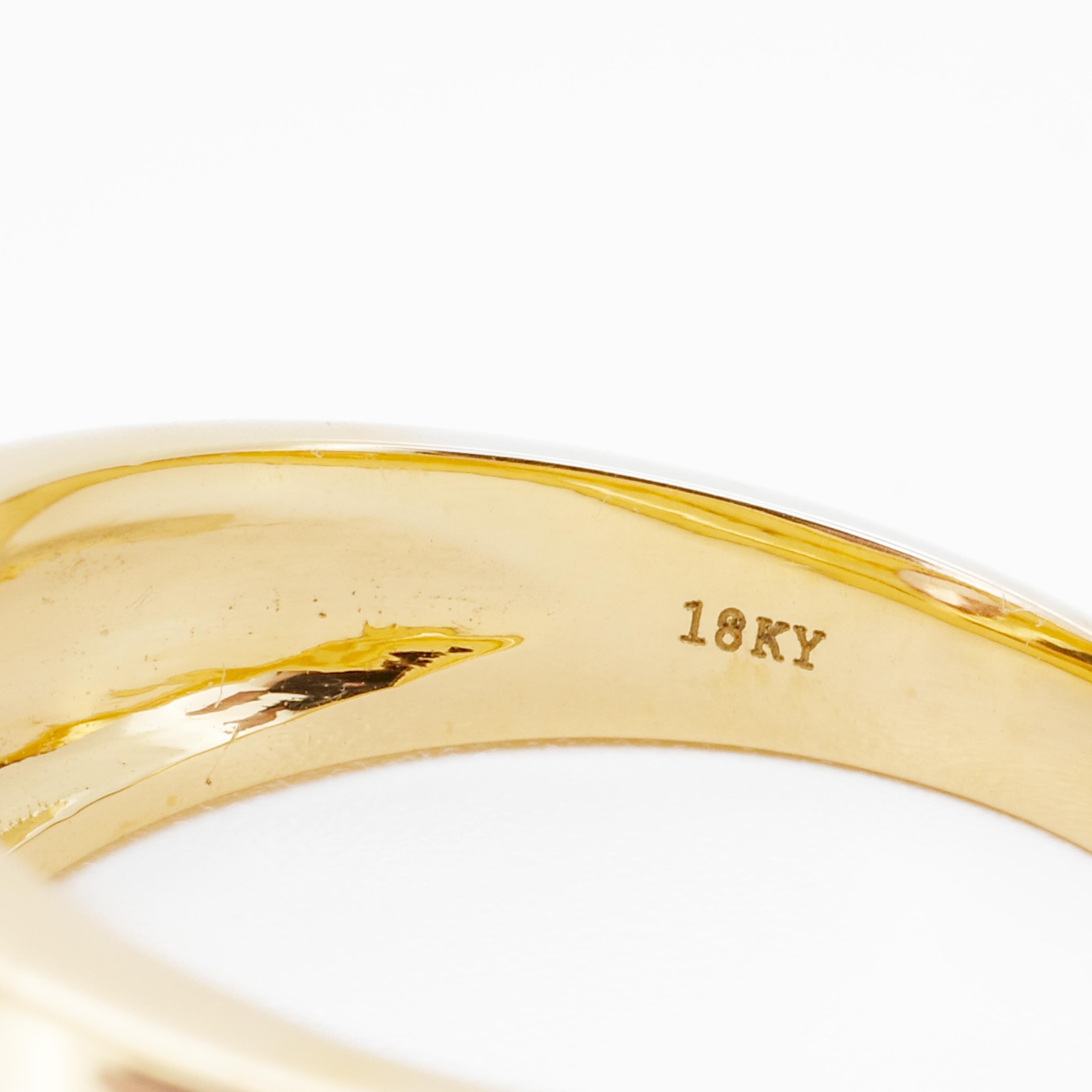 Anello con zaffiro Padparadscha certificato GIA da 1,08 carati in oro giallo 18 carati - raro in vendita 1