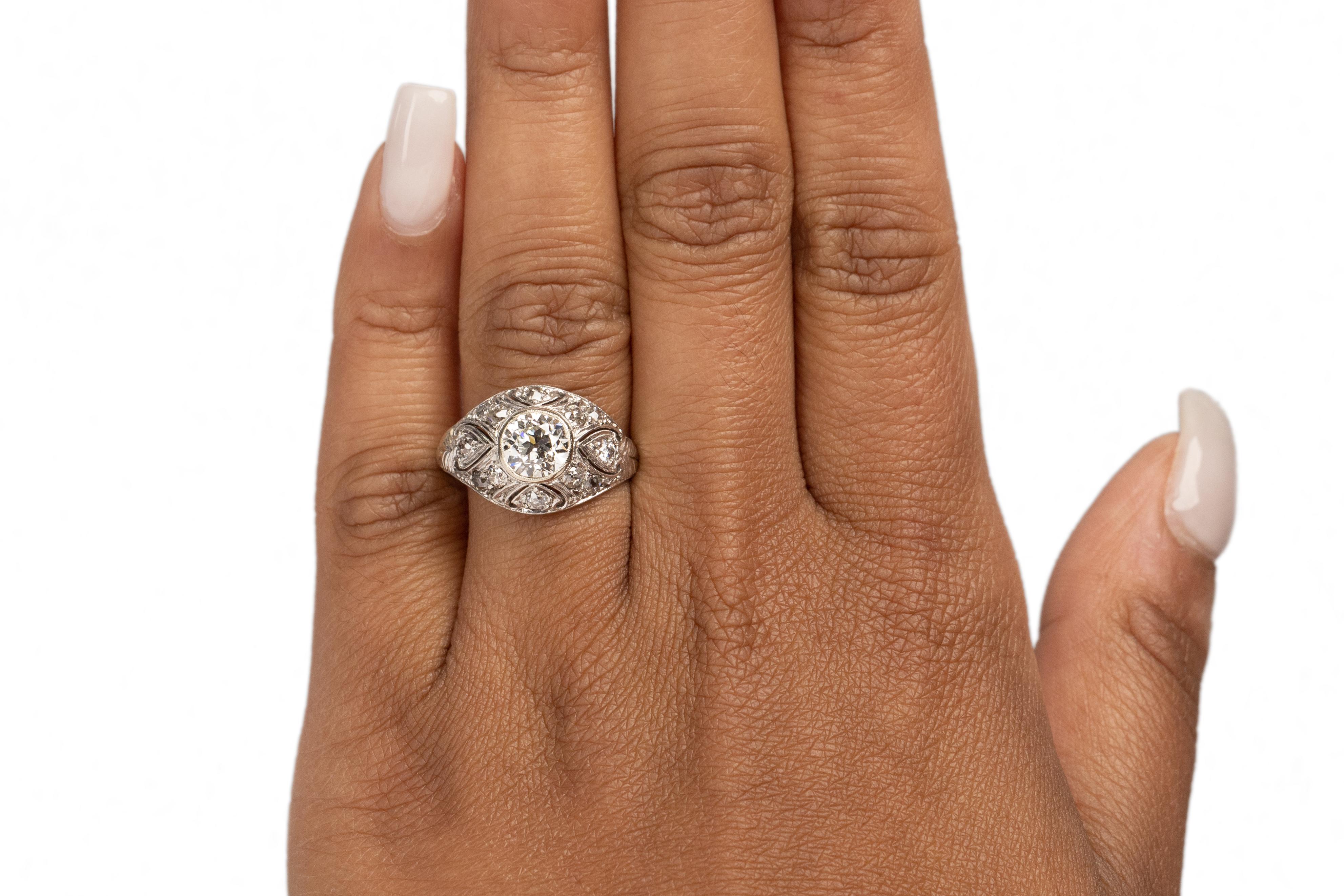 GIA Certified 1.09 Carat Art Deco Diamond Platinum Engagement Ring For Sale 3