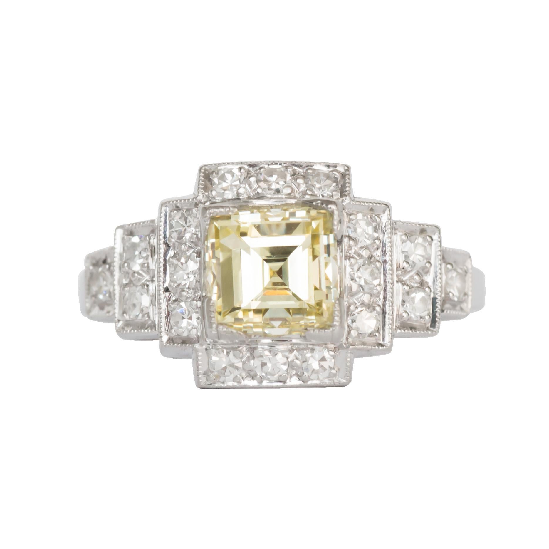 GIA Certified 1.09 Carat Diamond Engagement Ring For Sale