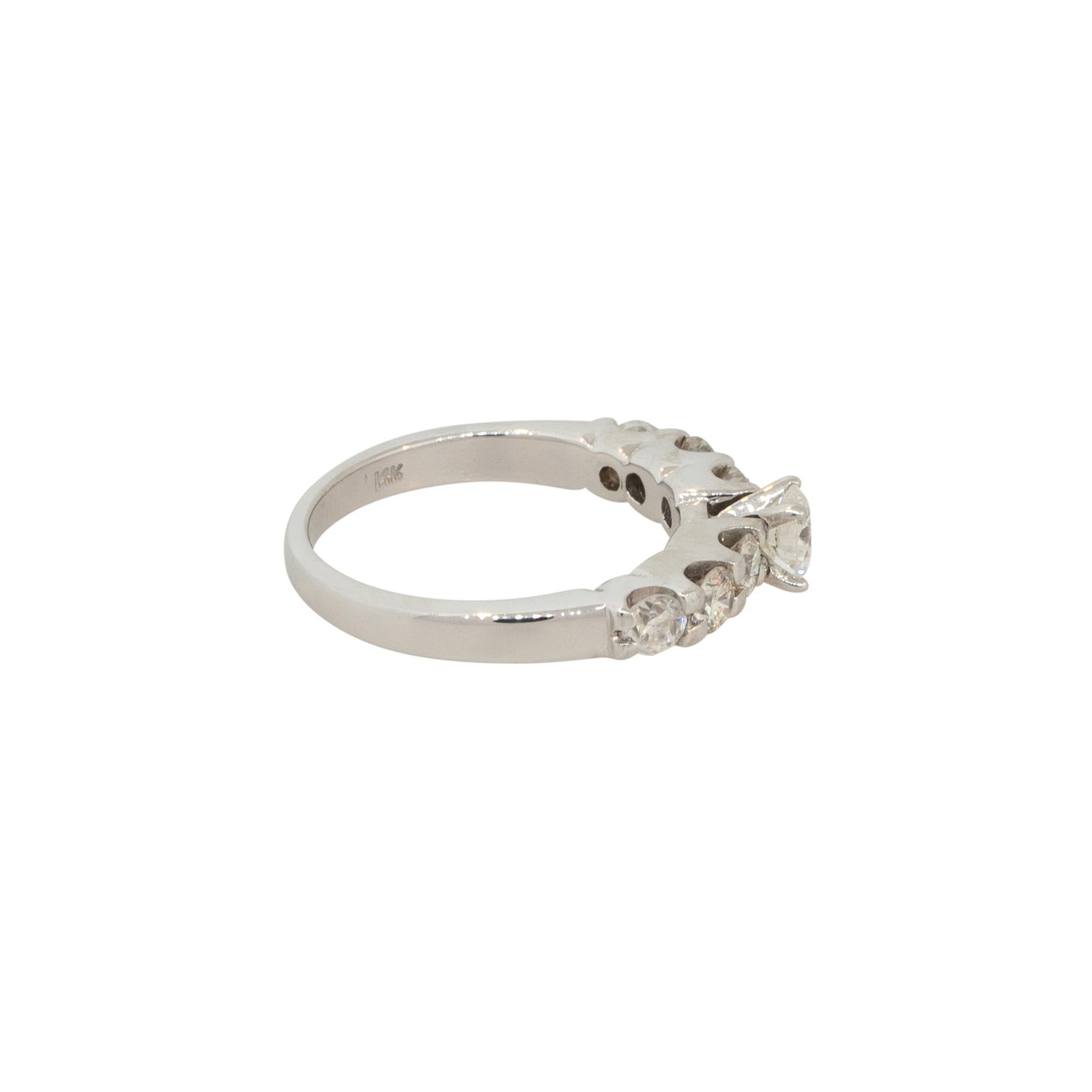 Round Cut GIA Certified 1.09 Carat Round Diamond Engagement Ring 14 Karat in Stock For Sale