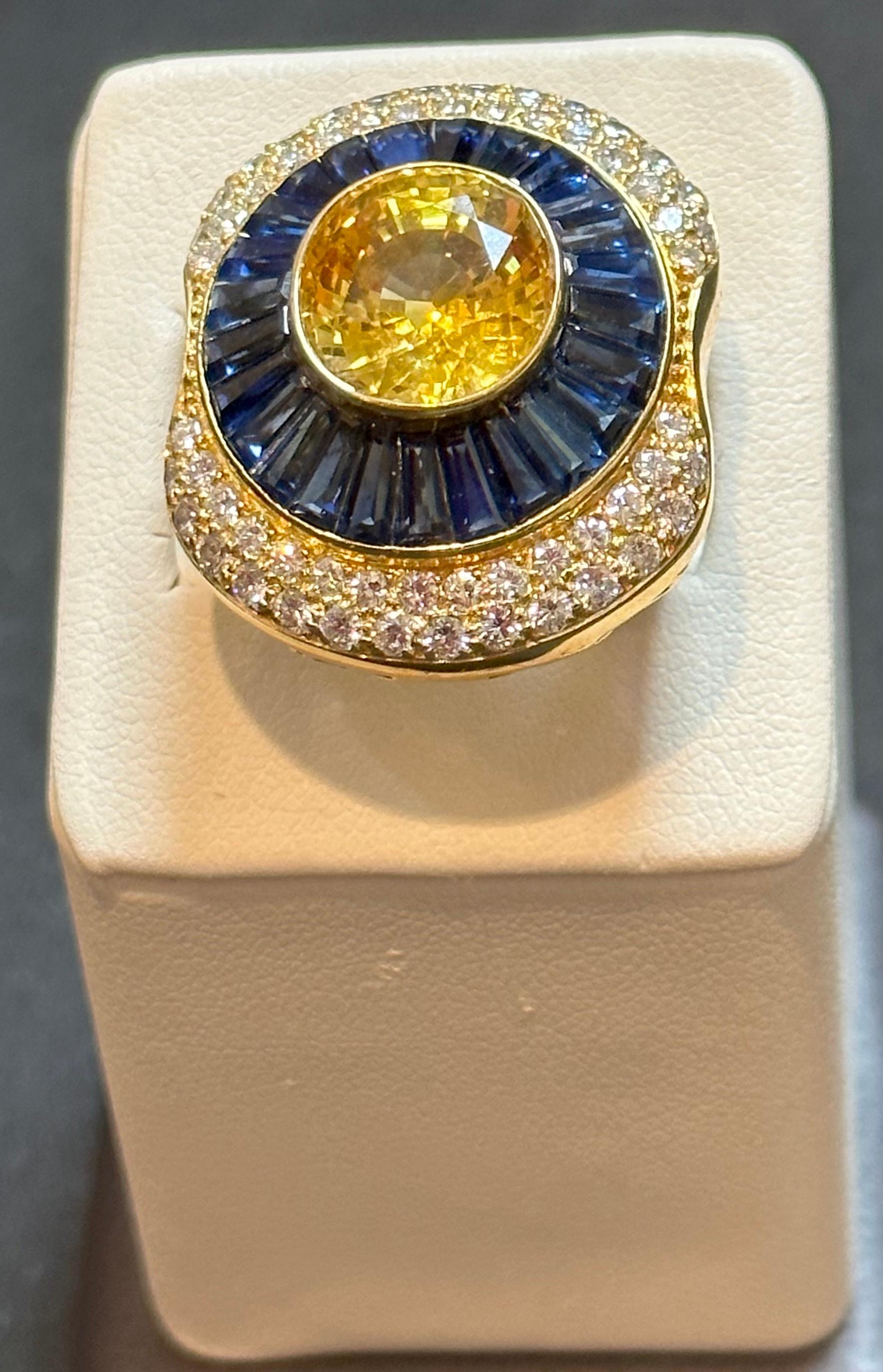Bague en saphir jaune de Ceylan naturel de 10 carats, saphir bleu et diamant certifiés GIA en vente 3
