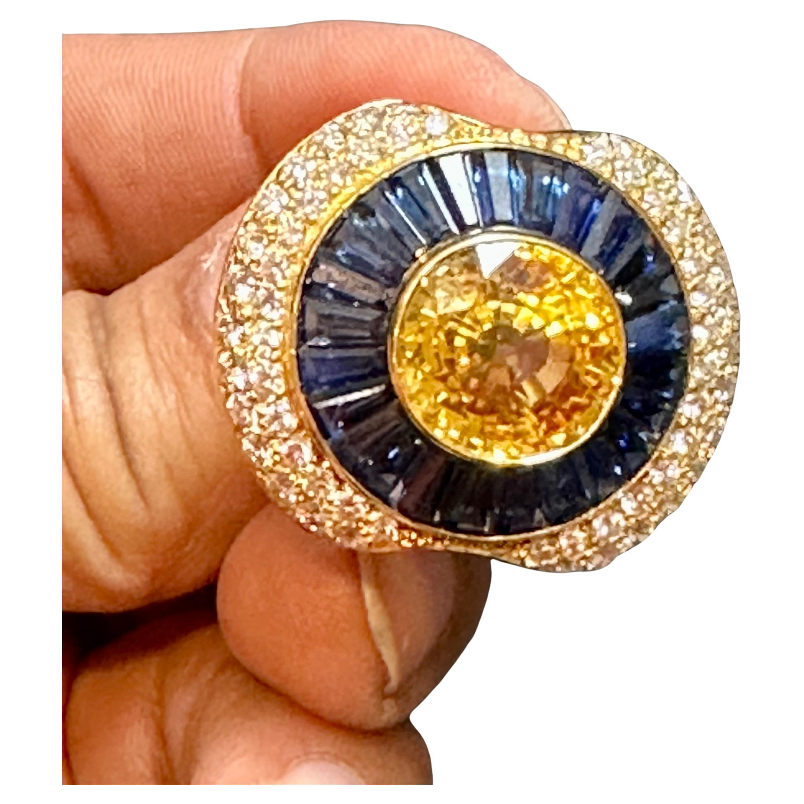 Bague en saphir jaune de Ceylan naturel de 10 carats, saphir bleu et diamant certifiés GIA en vente