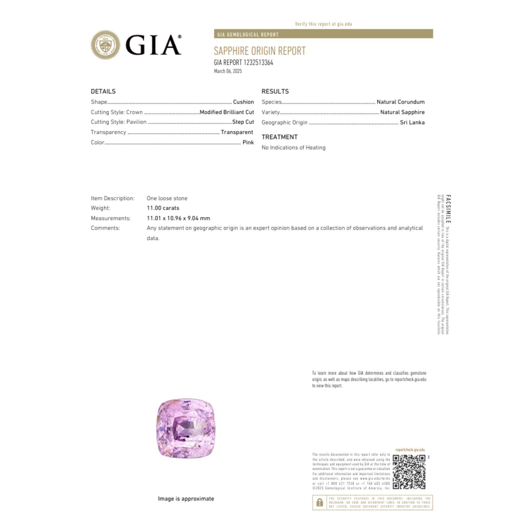 Taille coussin GIA Certified 11 Carat Bubble Gum Pink Sapphire Cushion Cut Ceylon Loose Stone (pierre de Ceylan taillée en coussin) en vente