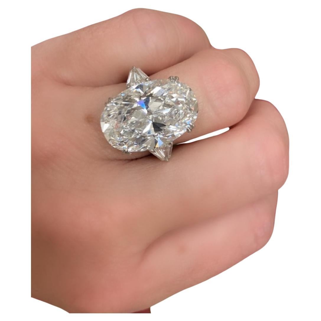 An amazing  11 carat GIA certified oval cut diamond has excellent D color, a completely eye clean appearance, and gorgeous, lively brilliance! Oval cuts are one of the most fashionable and sought after diamond cuts, and it is very flattering and eye