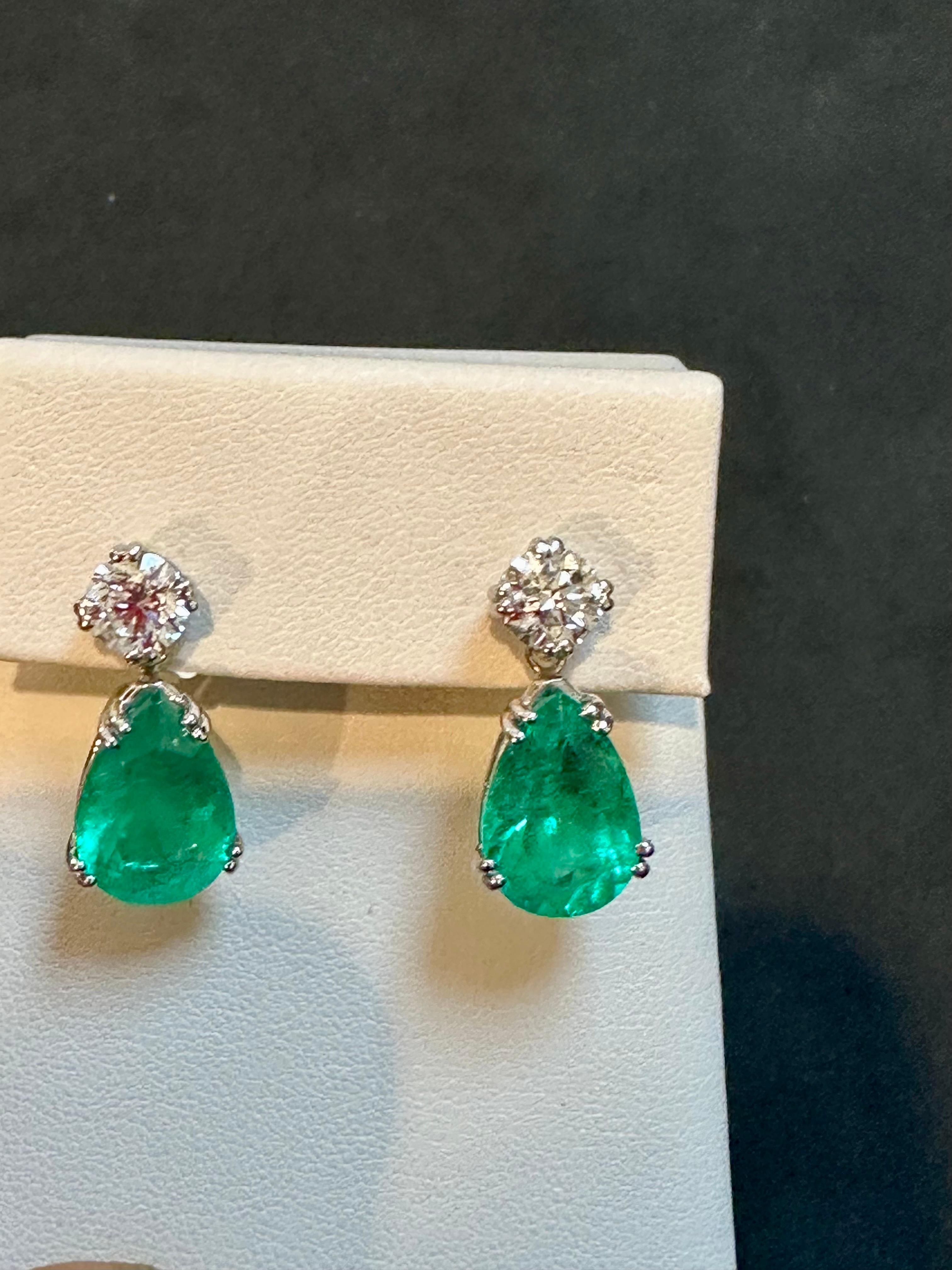 Women's GIA Certified 11 Ct Pear Cut COLOMBIAN Emerald & 1 Ct Each Diamond Drop Earrings For Sale
