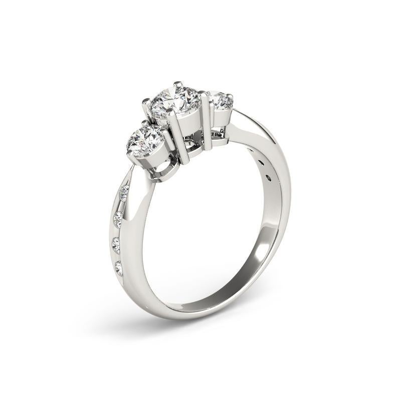 Donna GIA Certified 1.1 Carat Three-Stone Round & Channel Diamond Ring in vendita