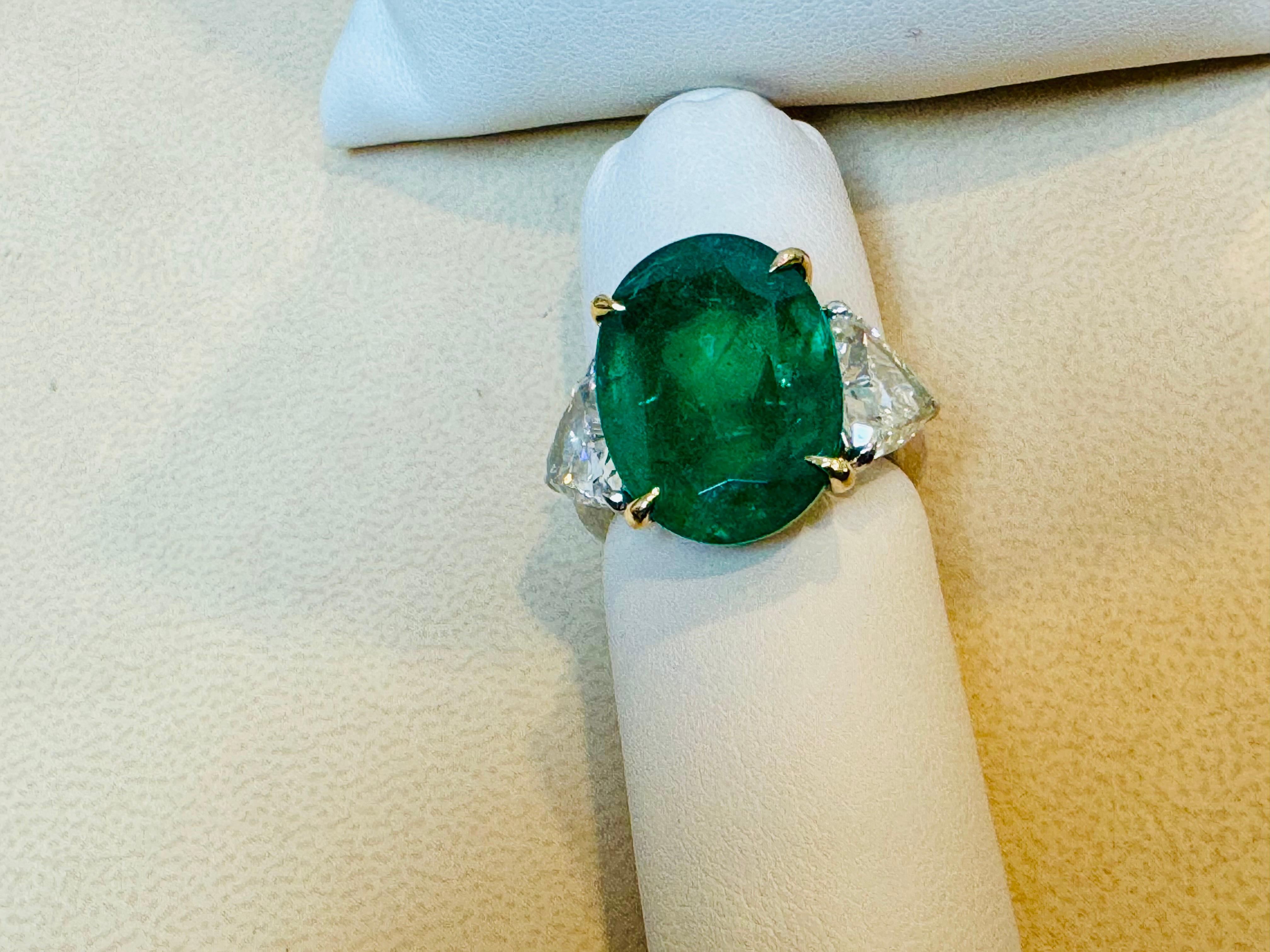 GIA Certified 11 Ct Fine Zambian Emerald & 1.52 Ct Each Trillion Diamond Ring Pt For Sale 7